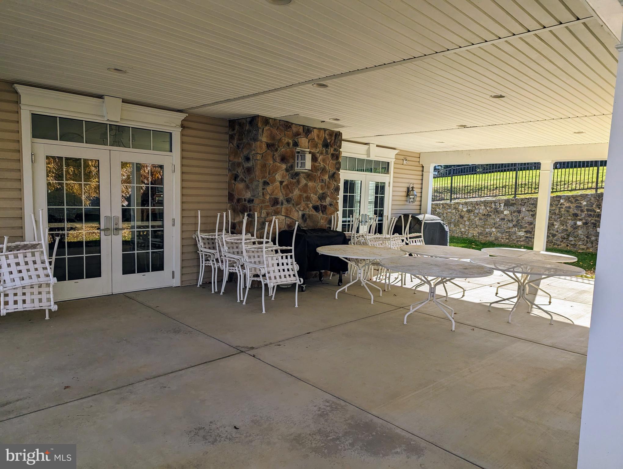 TRAD AT RIDLEY CREEK - Residential