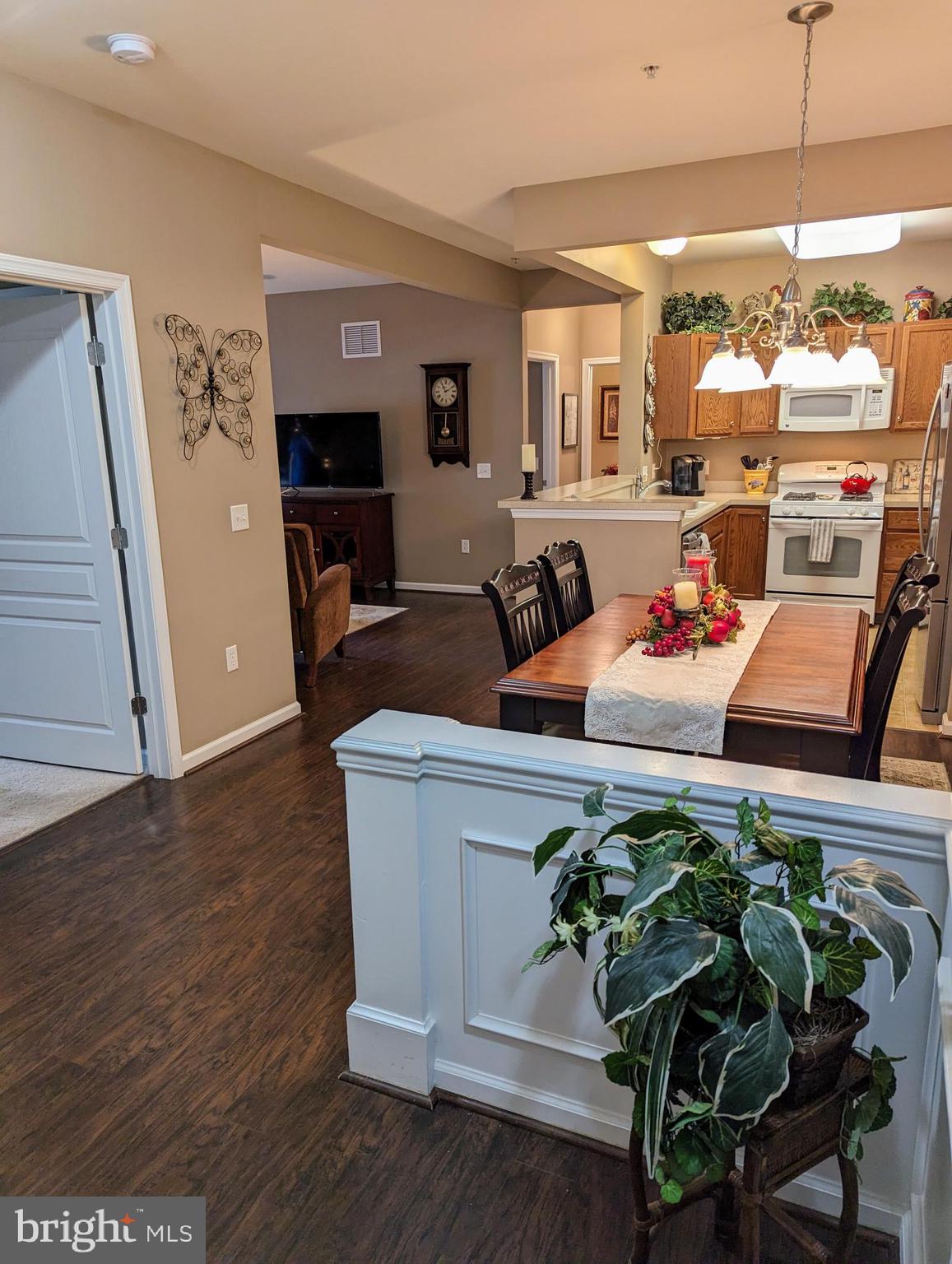TRAD AT RIDLEY CREEK - Residential