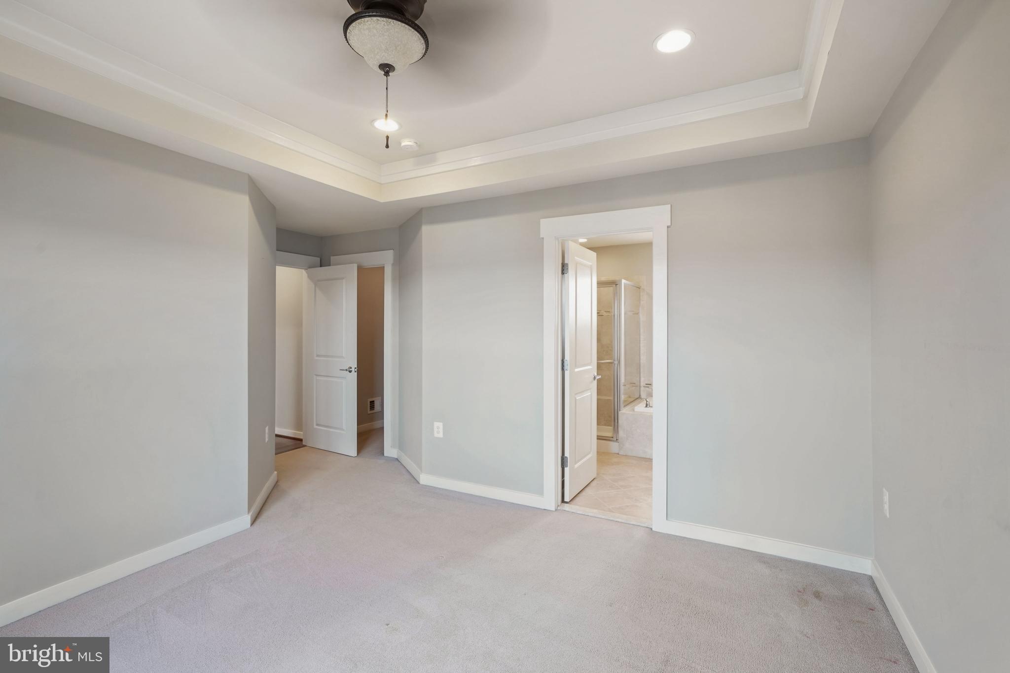 BRAMBLETON OVERLOOK - Residential Lease