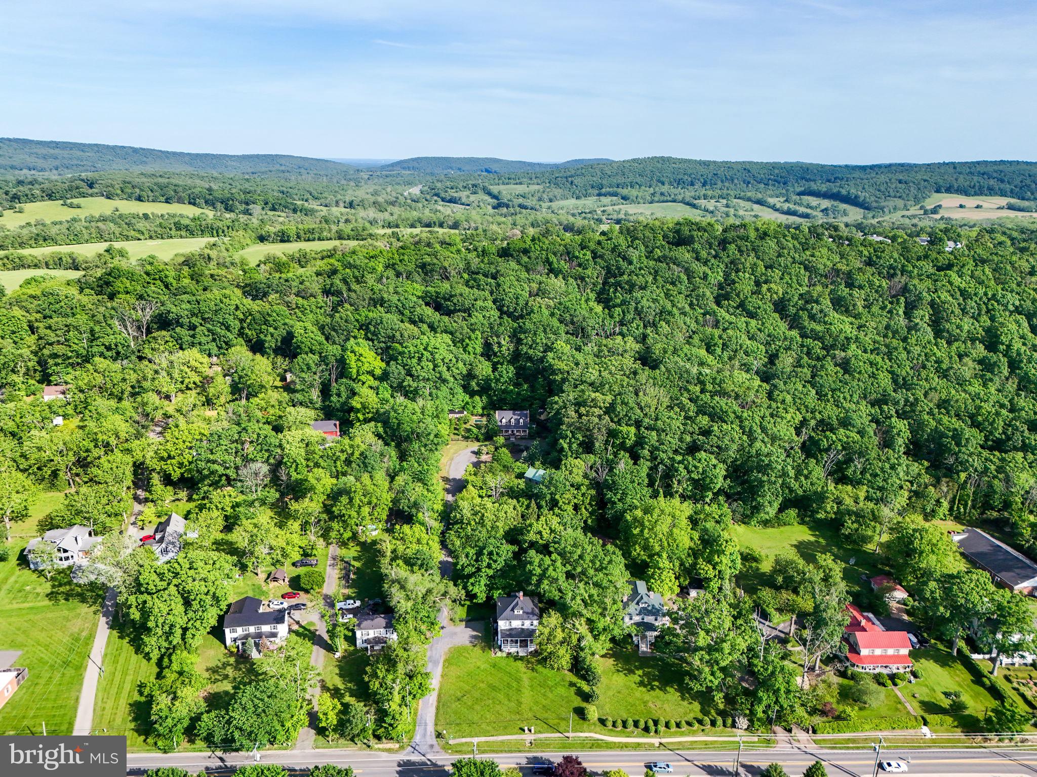 THE PLAINS - Residential