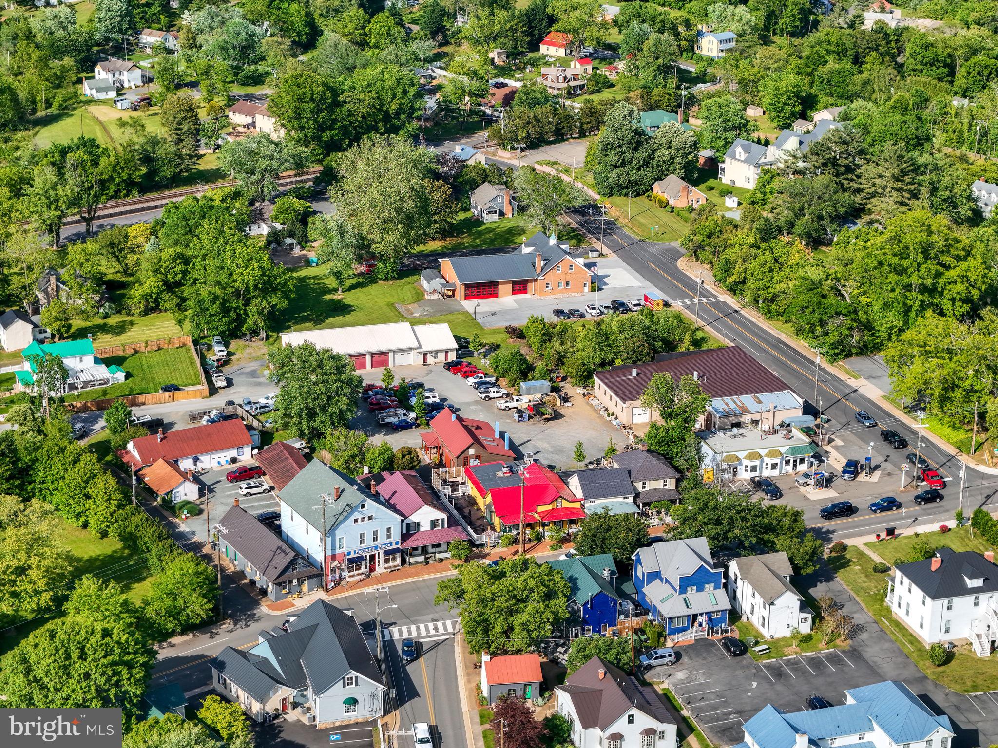 THE PLAINS - Residential