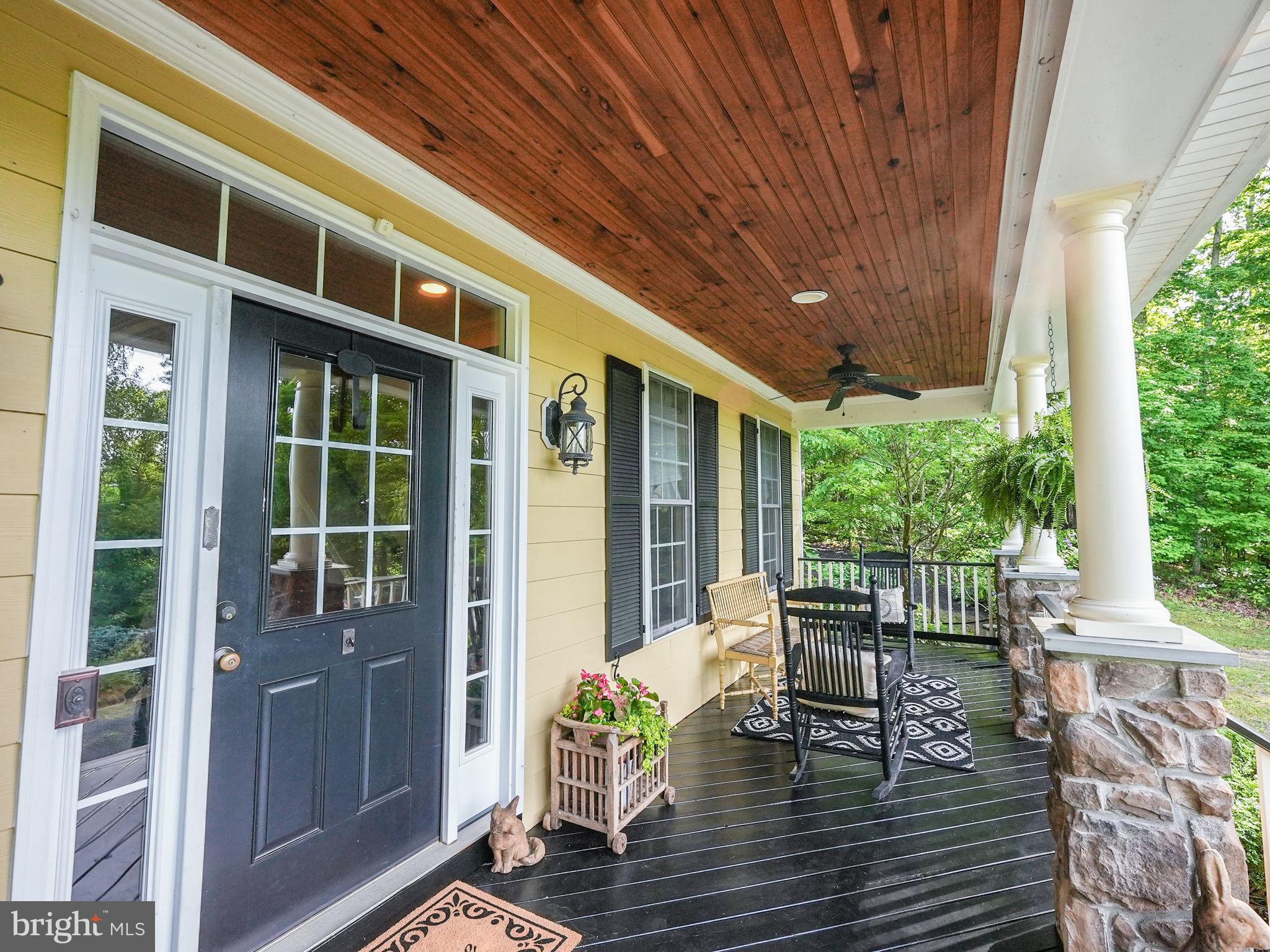 THE PLAINS - Residential