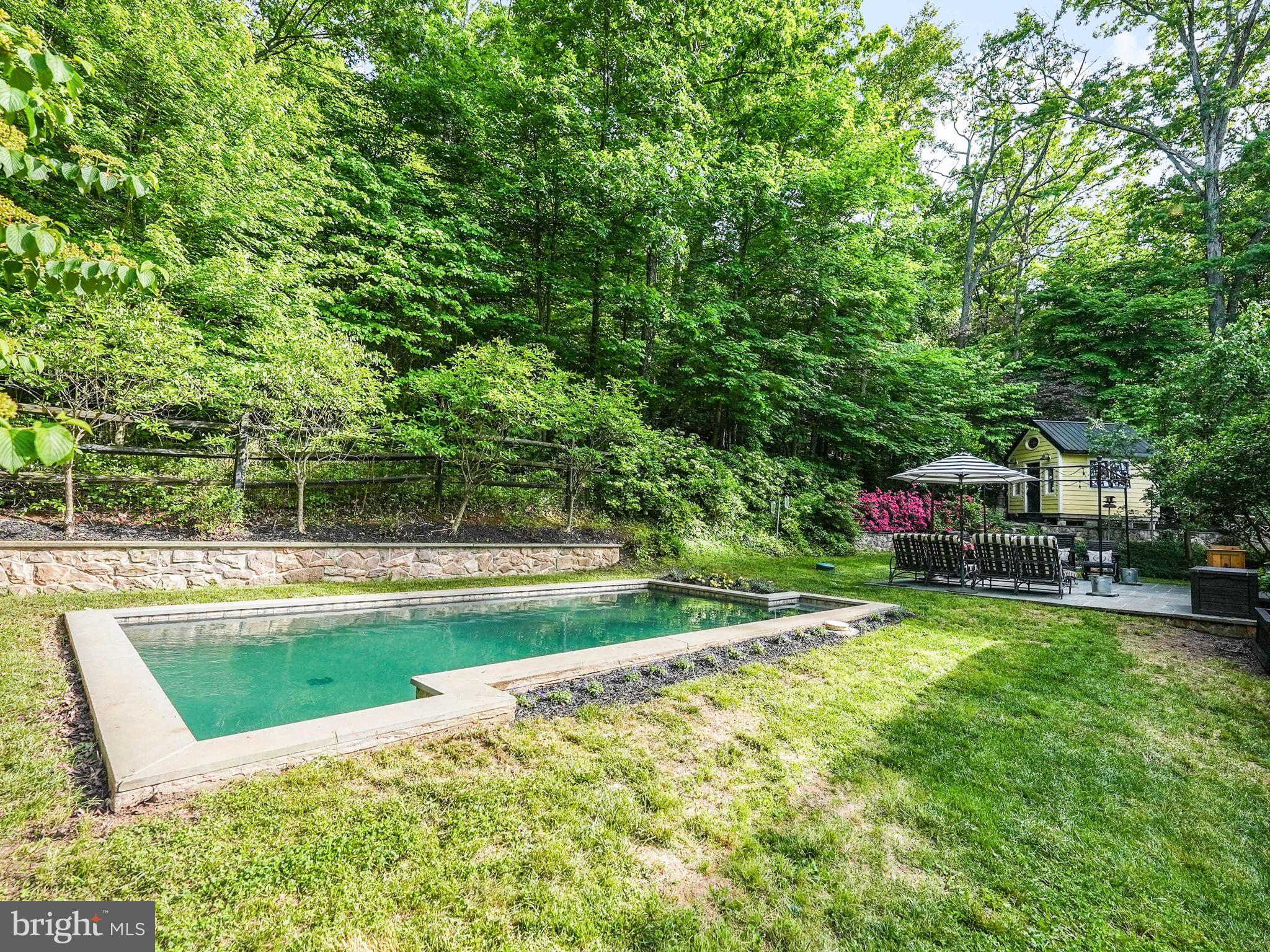 THE PLAINS - Residential