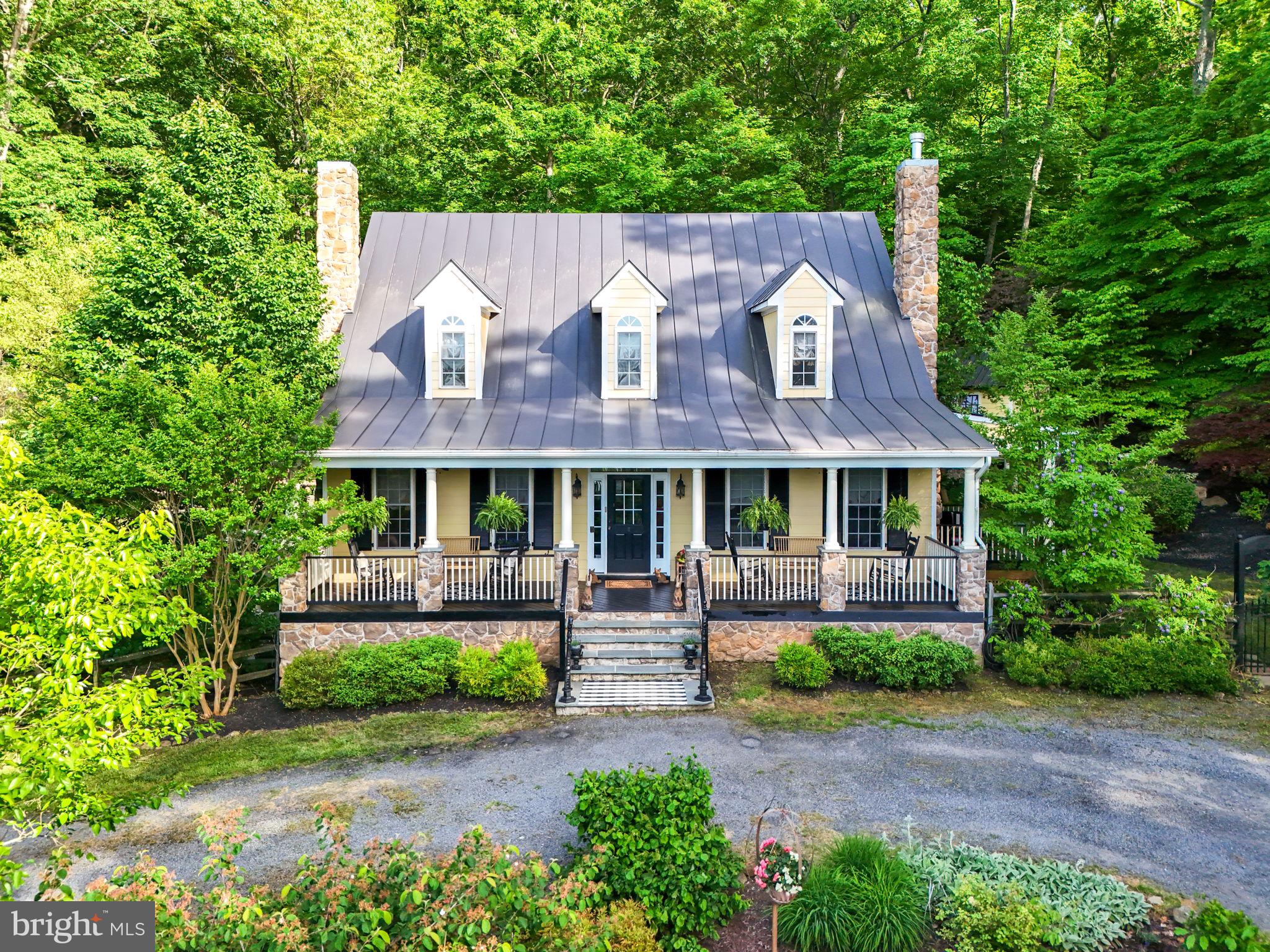 THE PLAINS - Residential