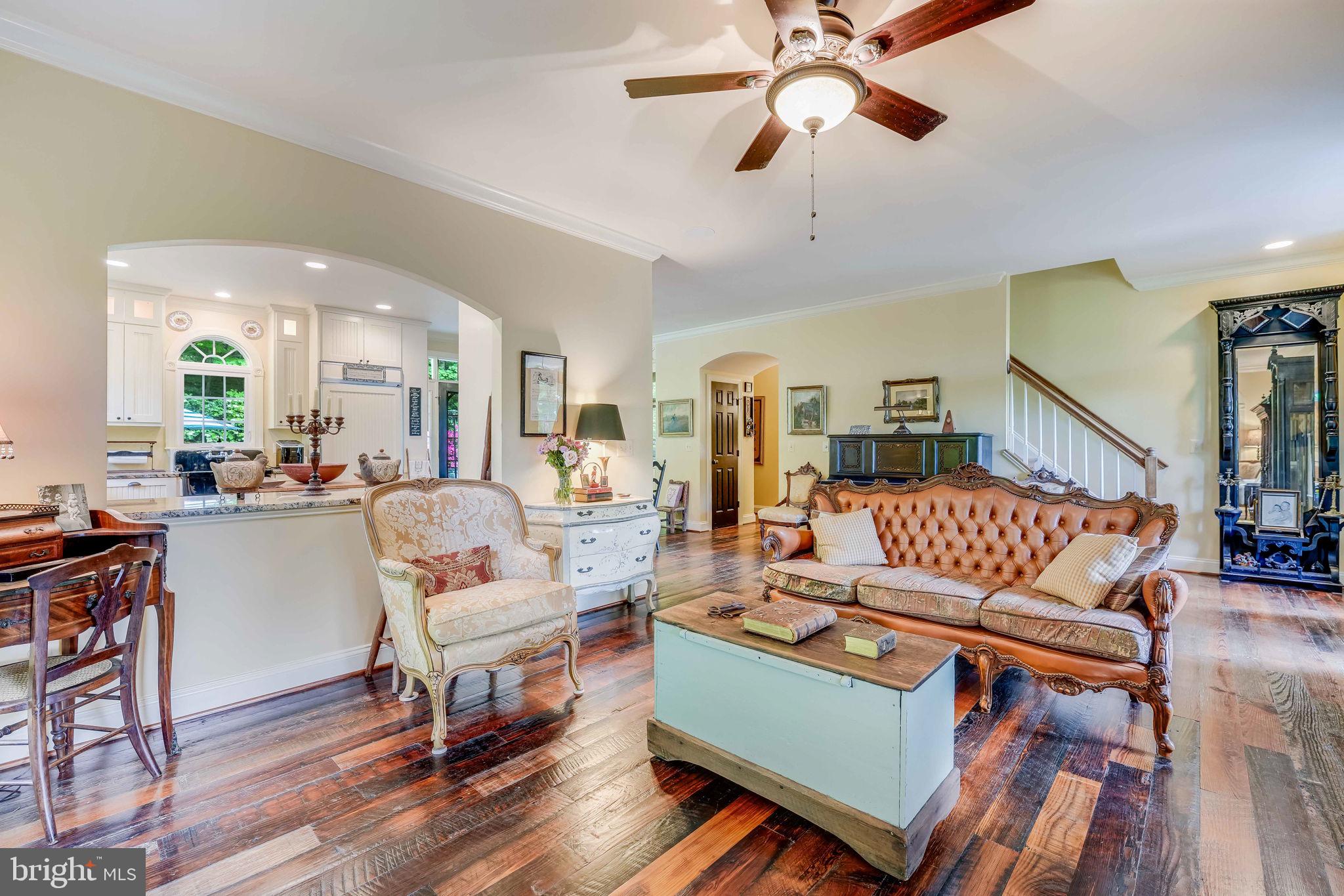 THE PLAINS - Residential