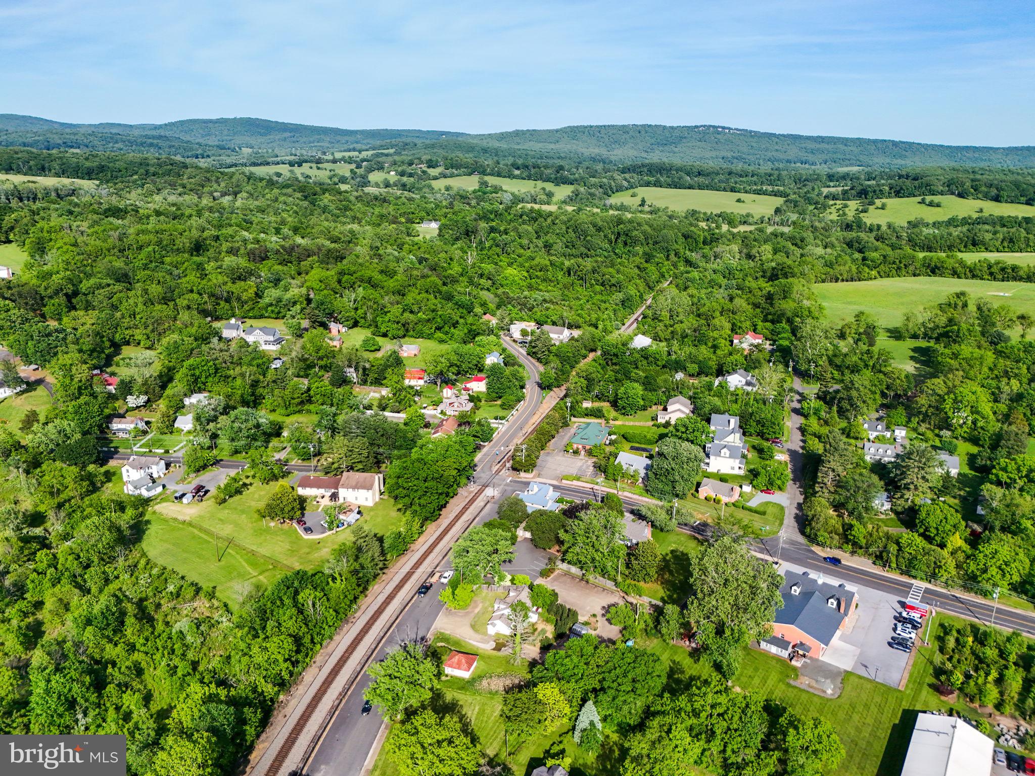 THE PLAINS - Residential