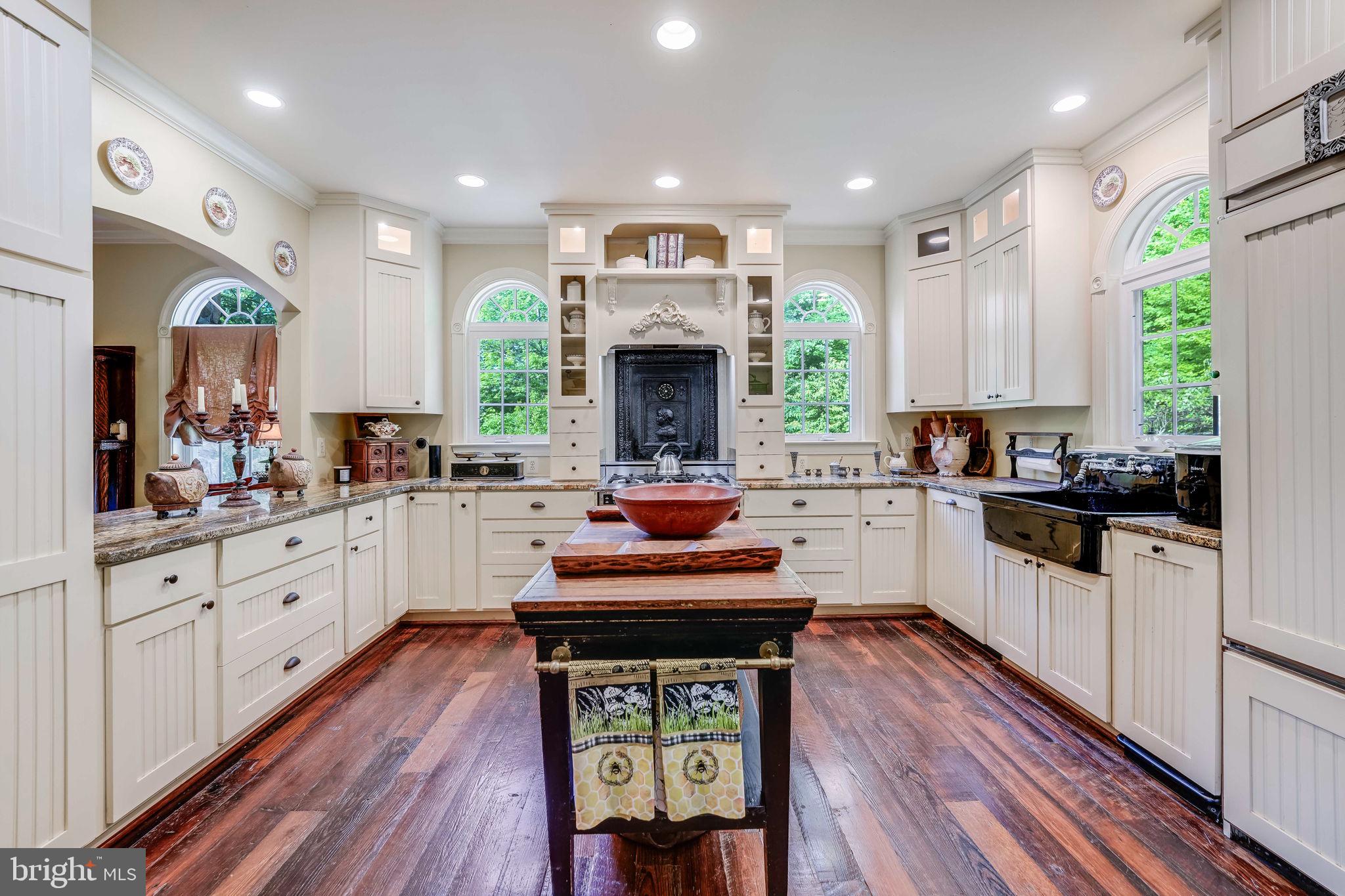 THE PLAINS - Residential