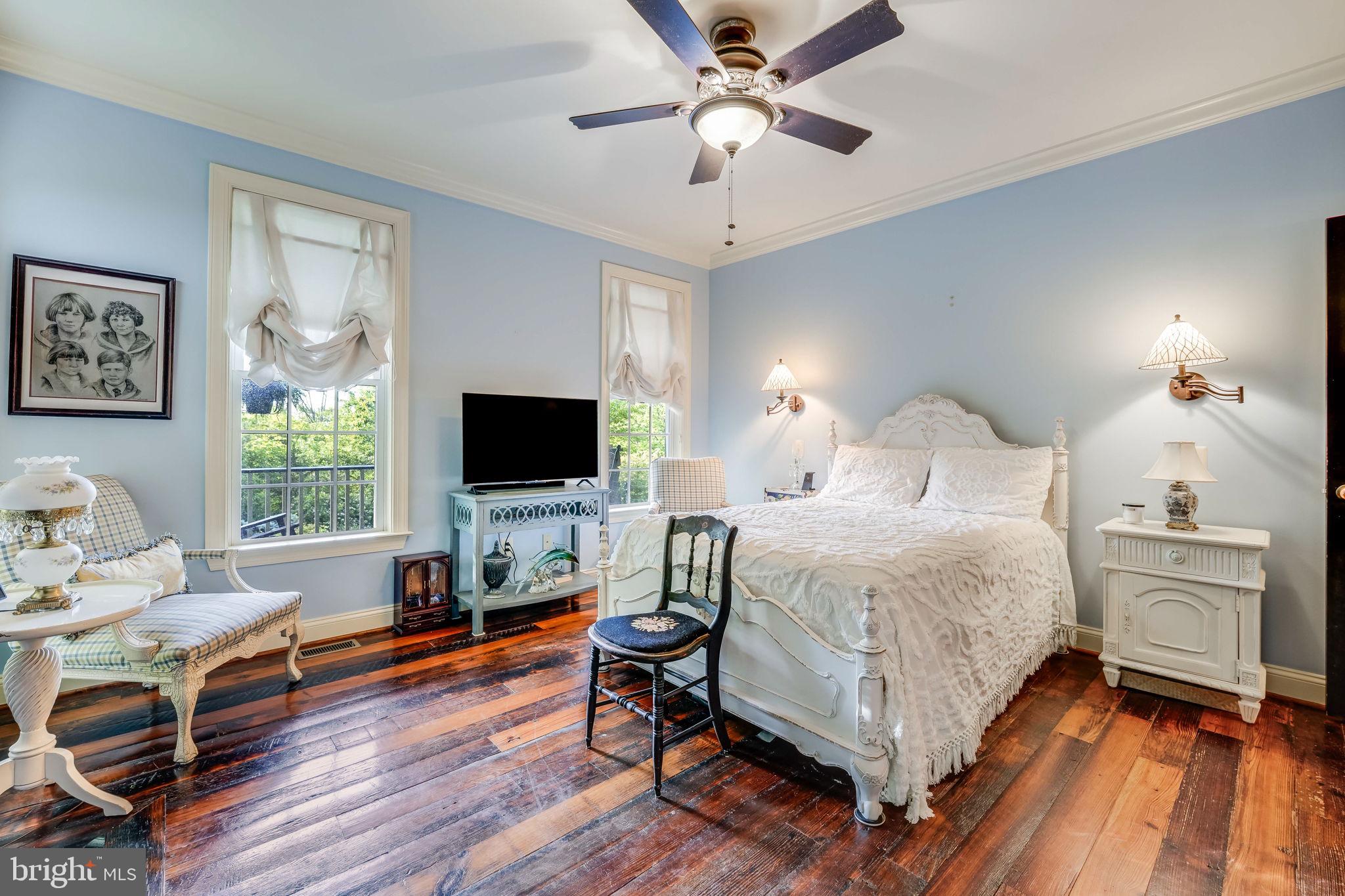 THE PLAINS - Residential