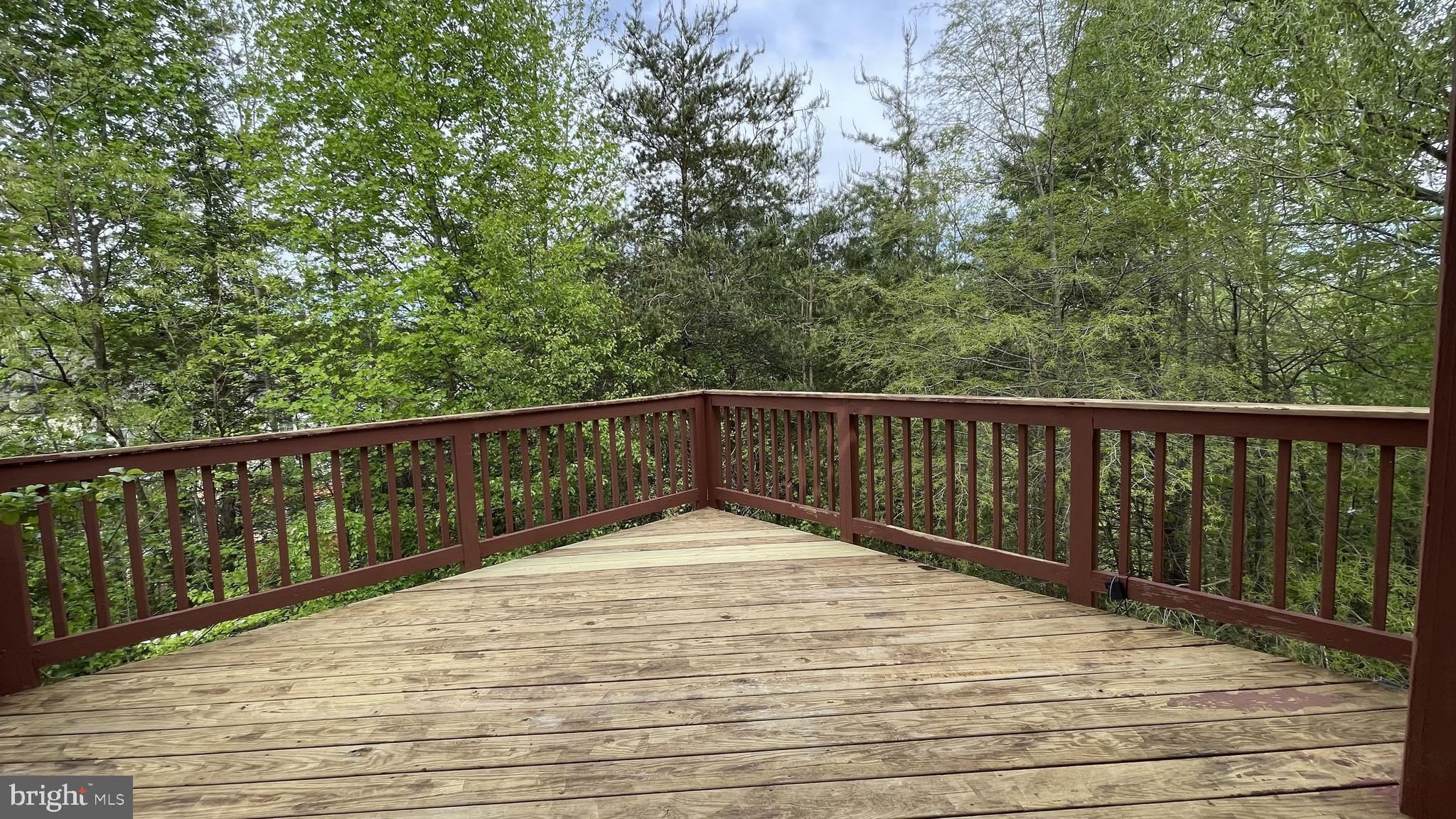 STONE RIVER - Residential Lease