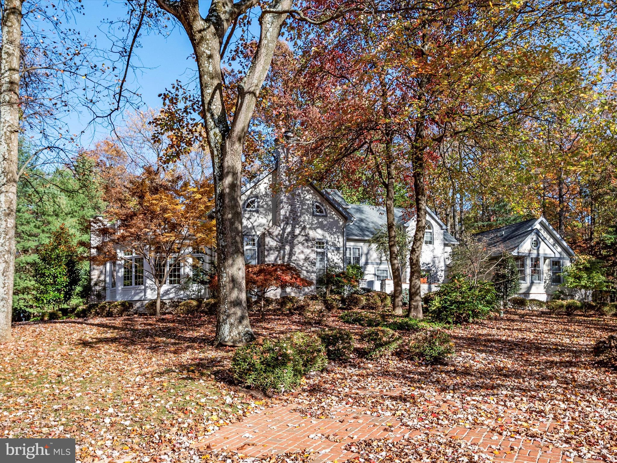 LAURELFORD - Residential