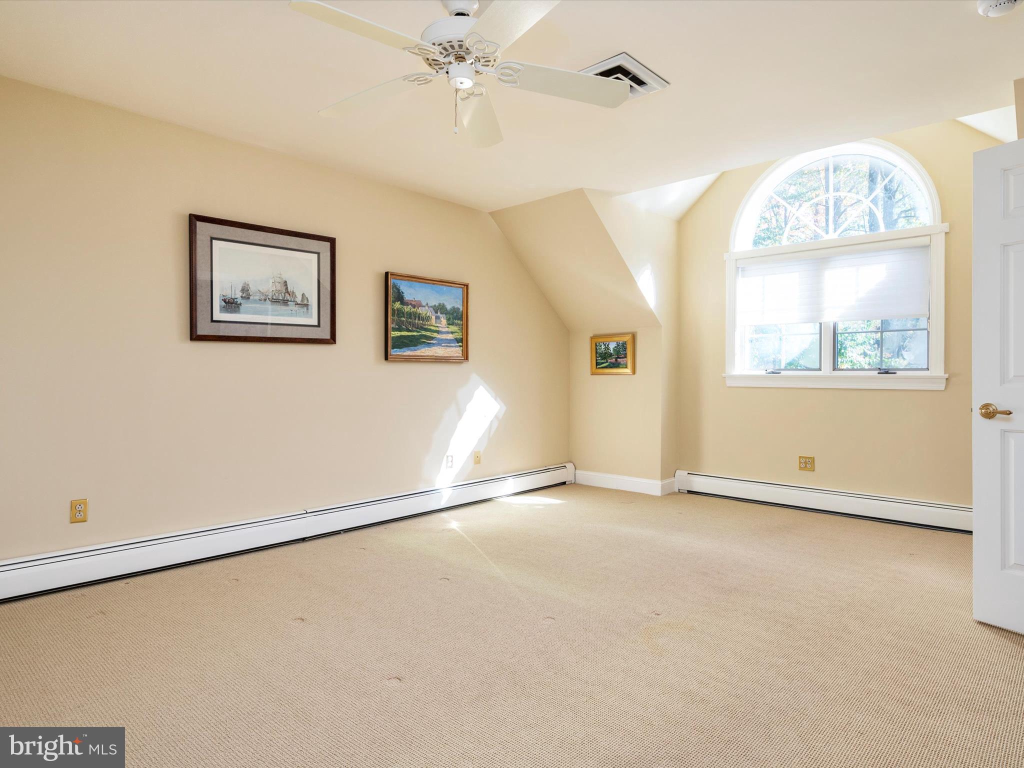 LAURELFORD - Residential