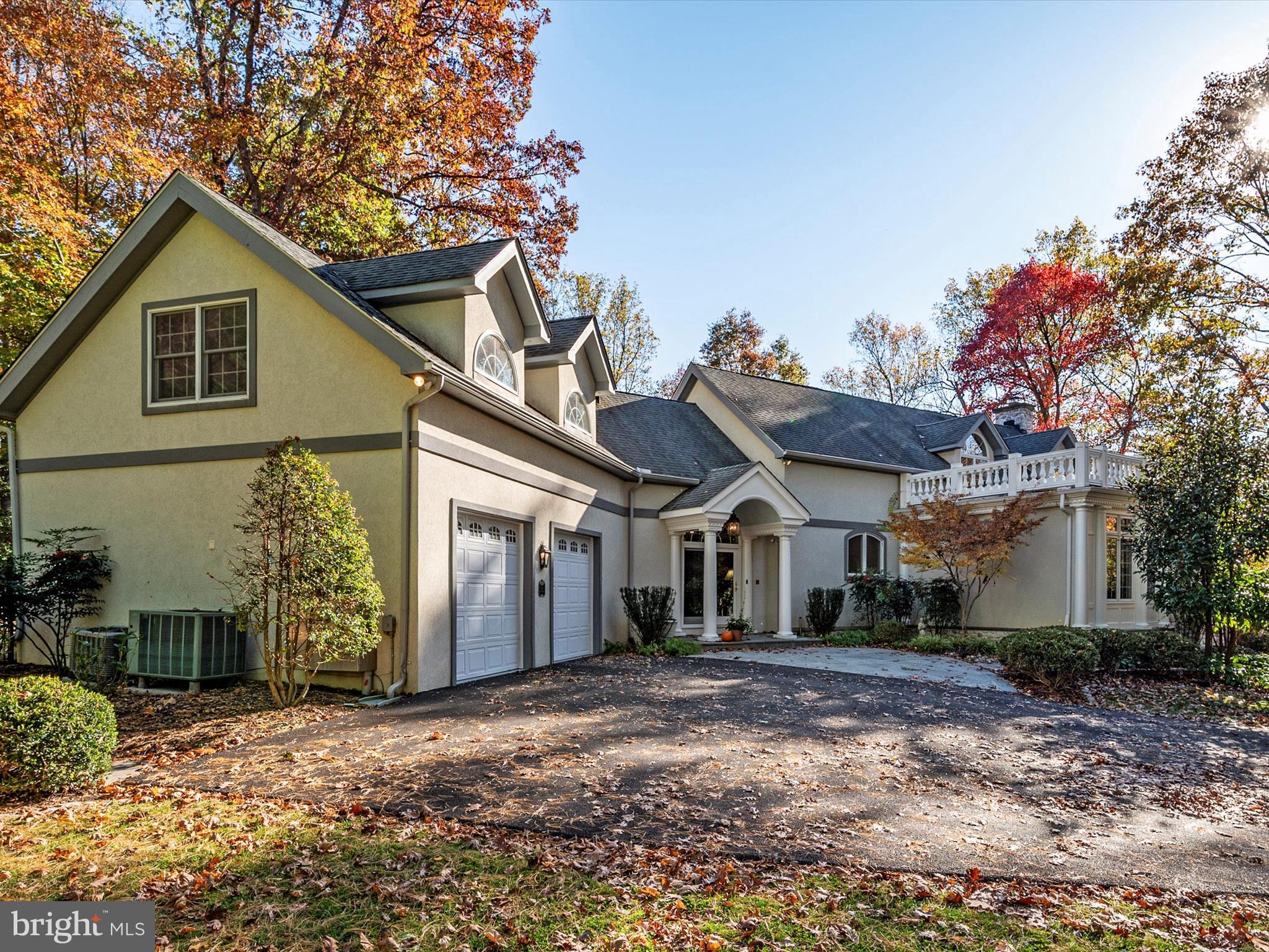 LAURELFORD - Residential