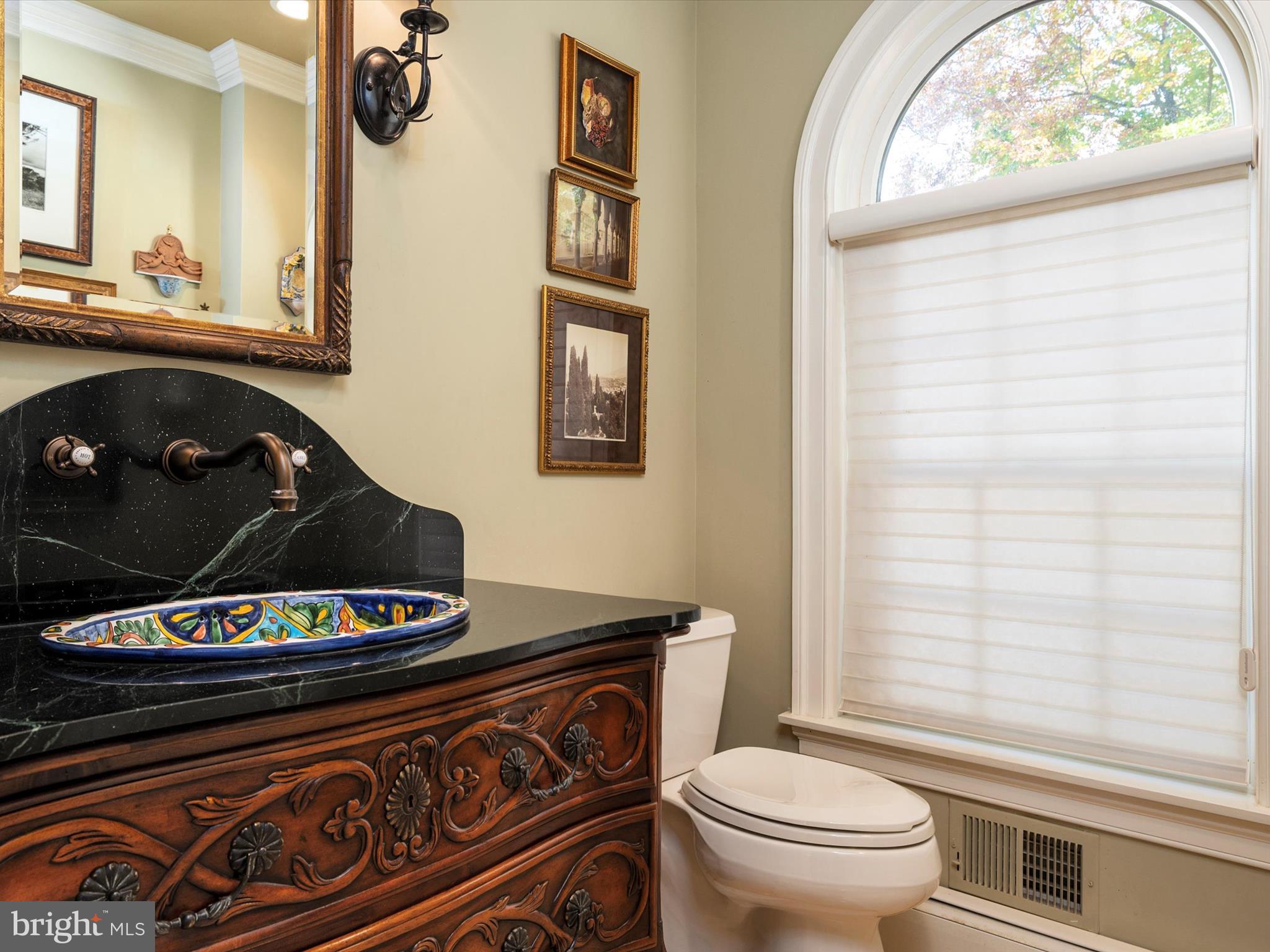 LAURELFORD - Residential