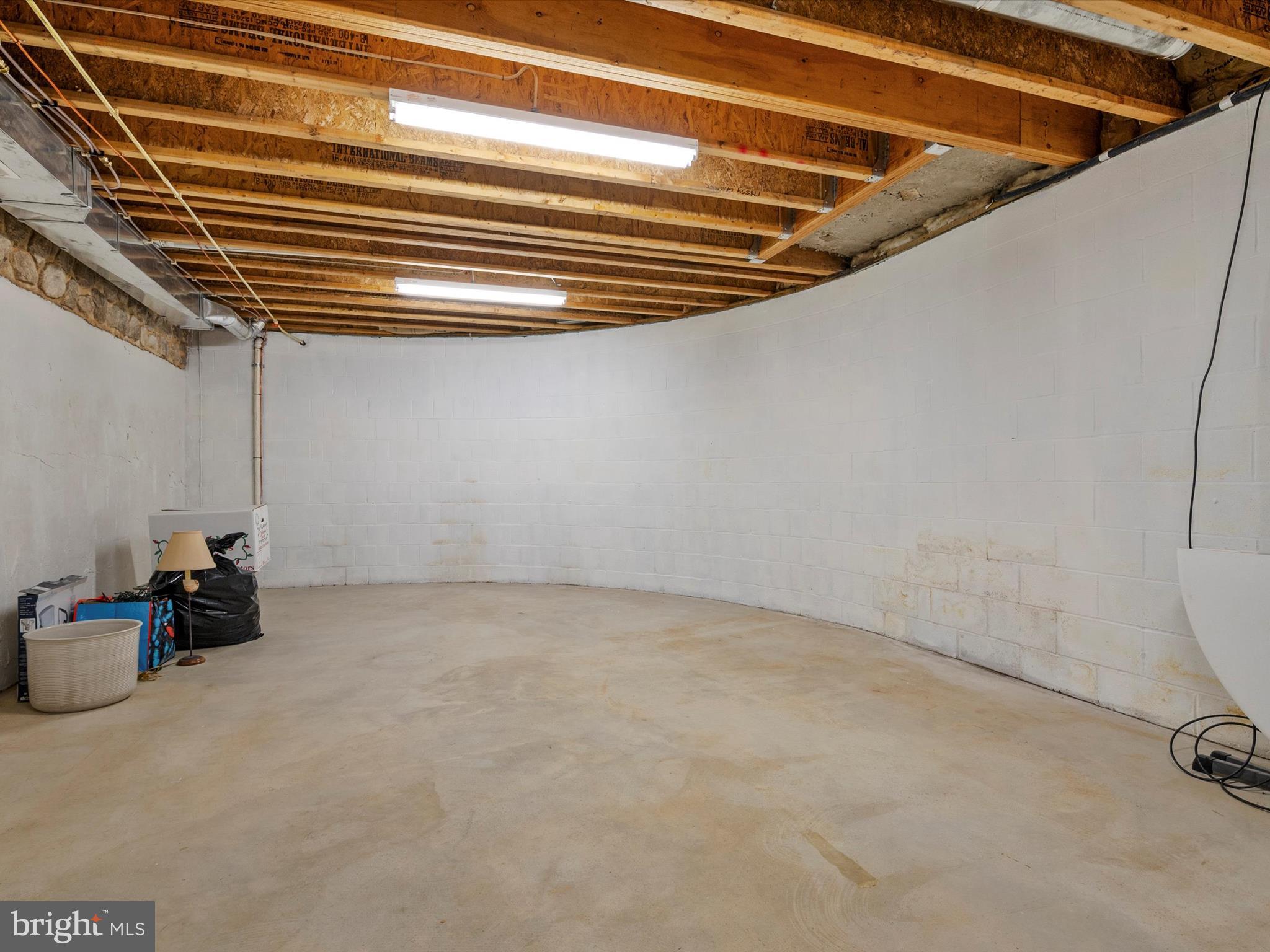 LAURELFORD - Residential