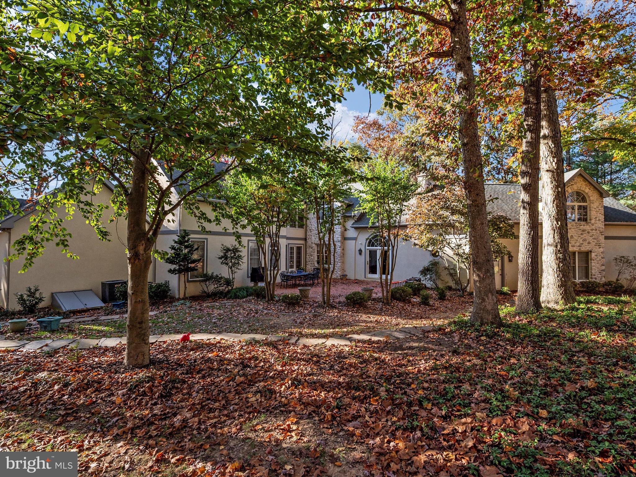 LAURELFORD - Residential