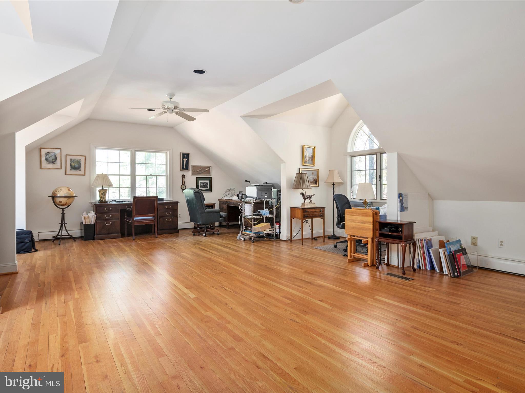 LAURELFORD - Residential