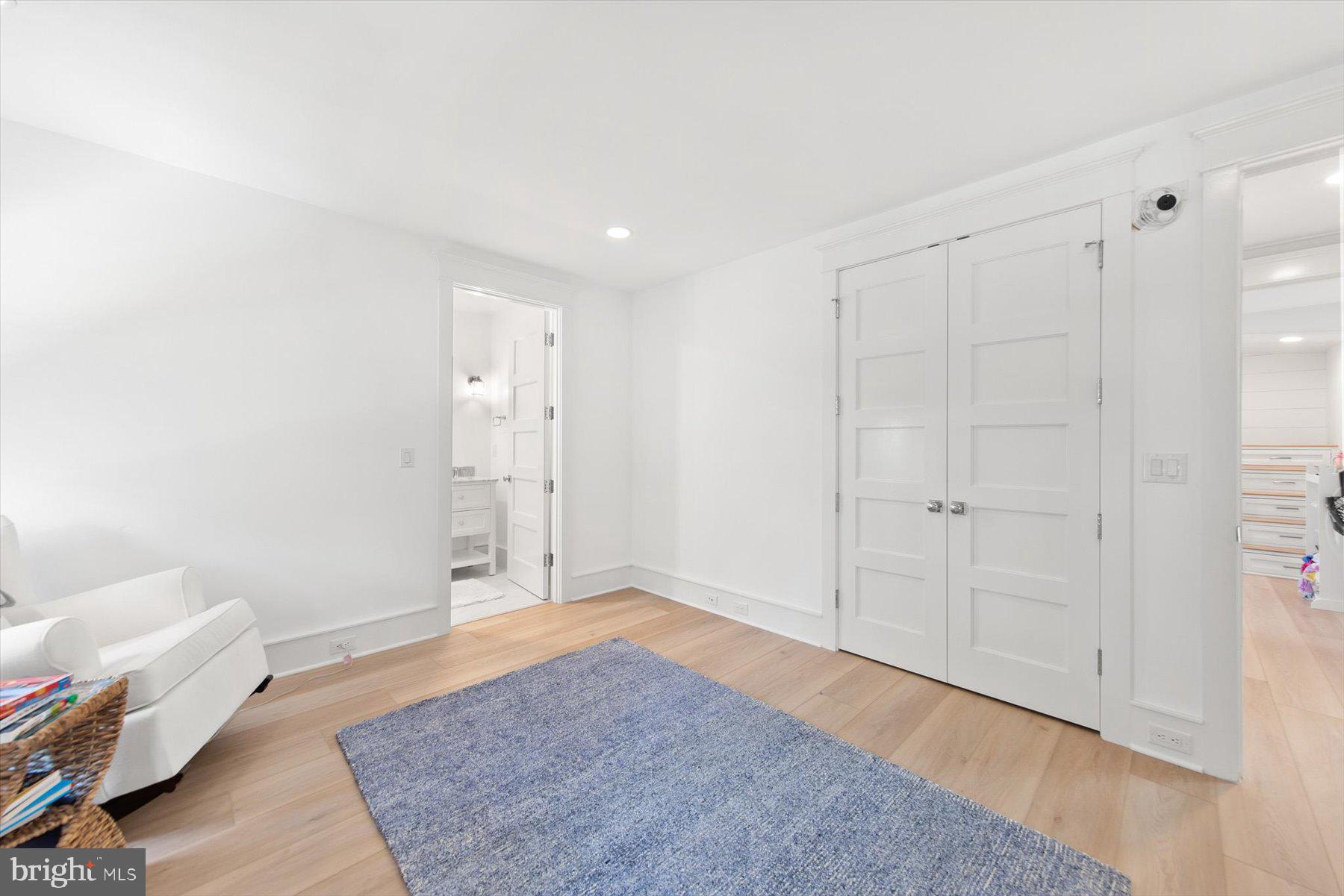 SUSSEX SHORES - Residential