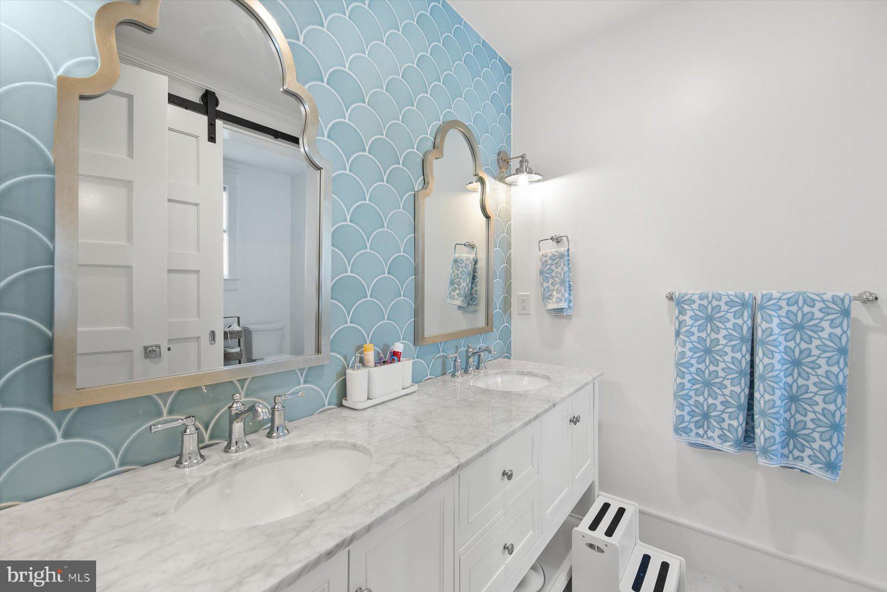 SUSSEX SHORES - Residential