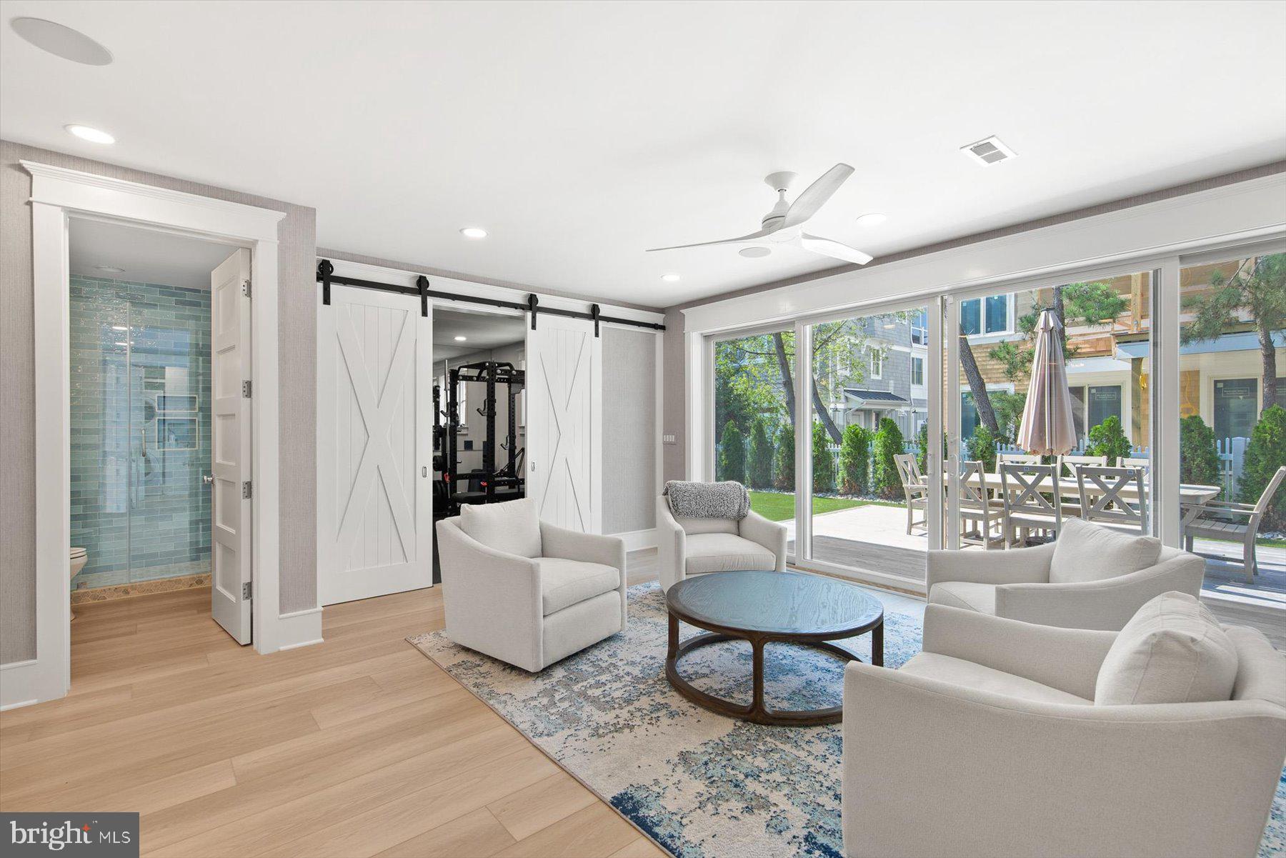 SUSSEX SHORES - Residential