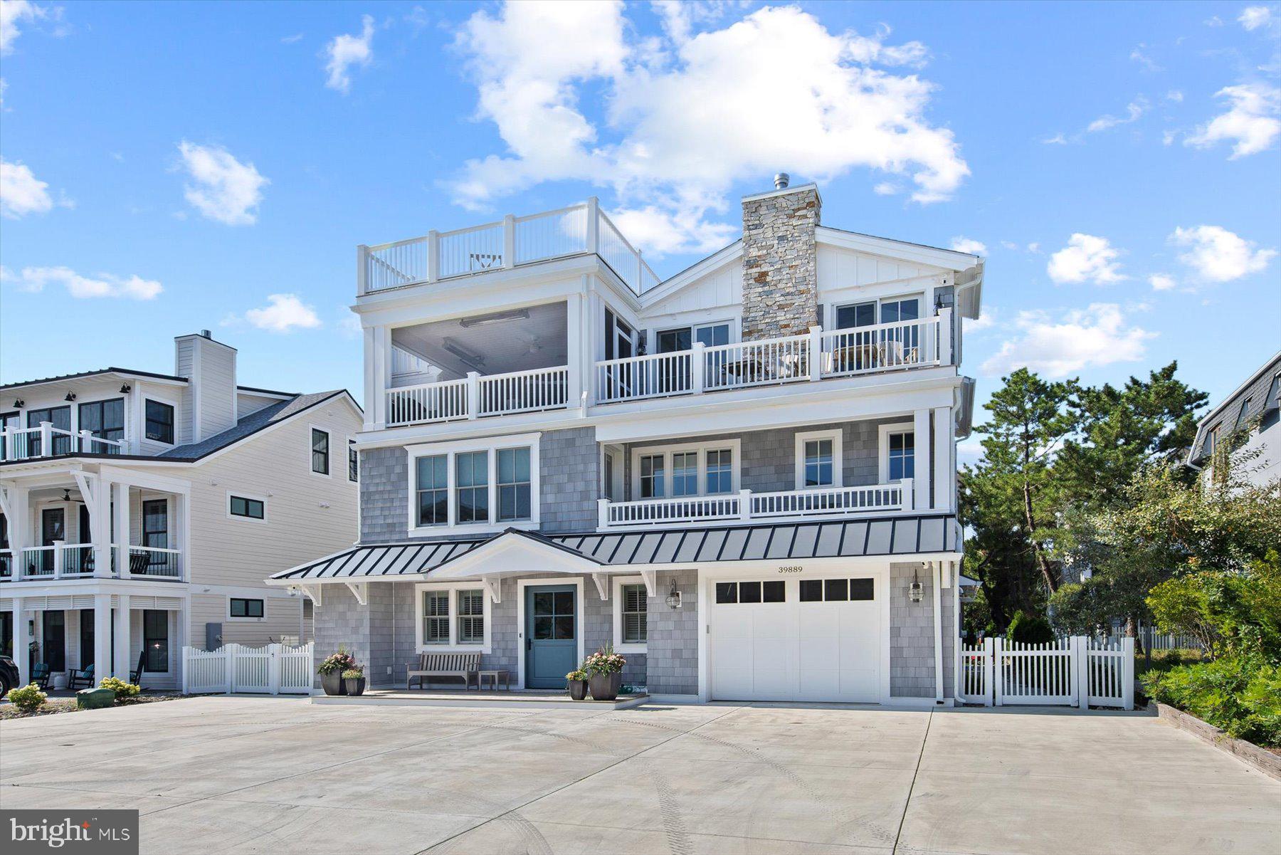 SUSSEX SHORES - Residential