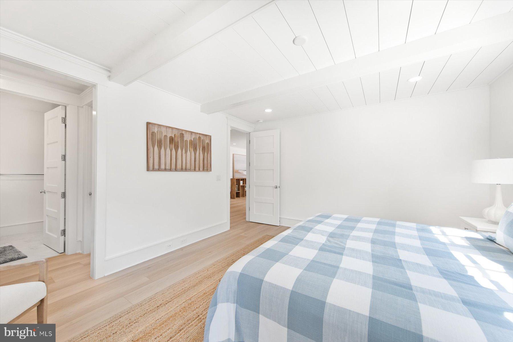 SUSSEX SHORES - Residential