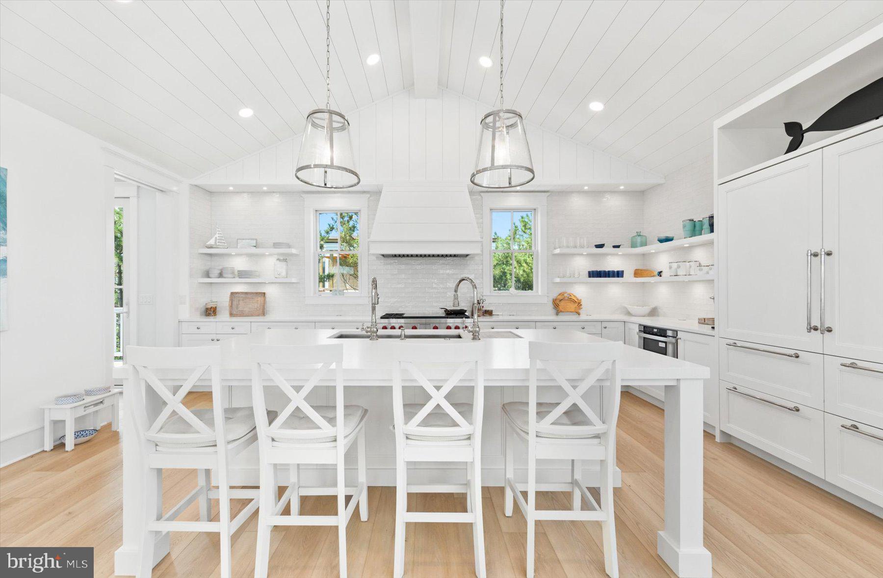 SUSSEX SHORES - Residential