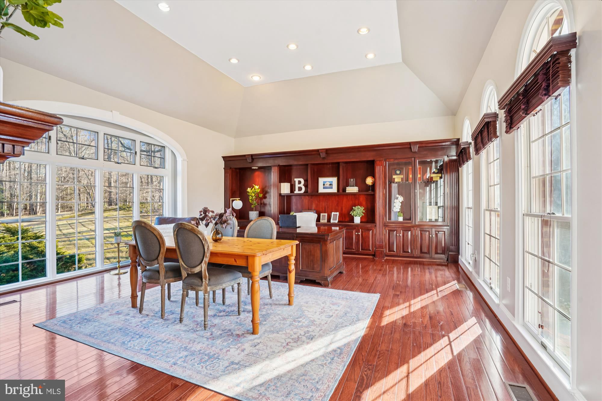 GLENCAIRN - Residential