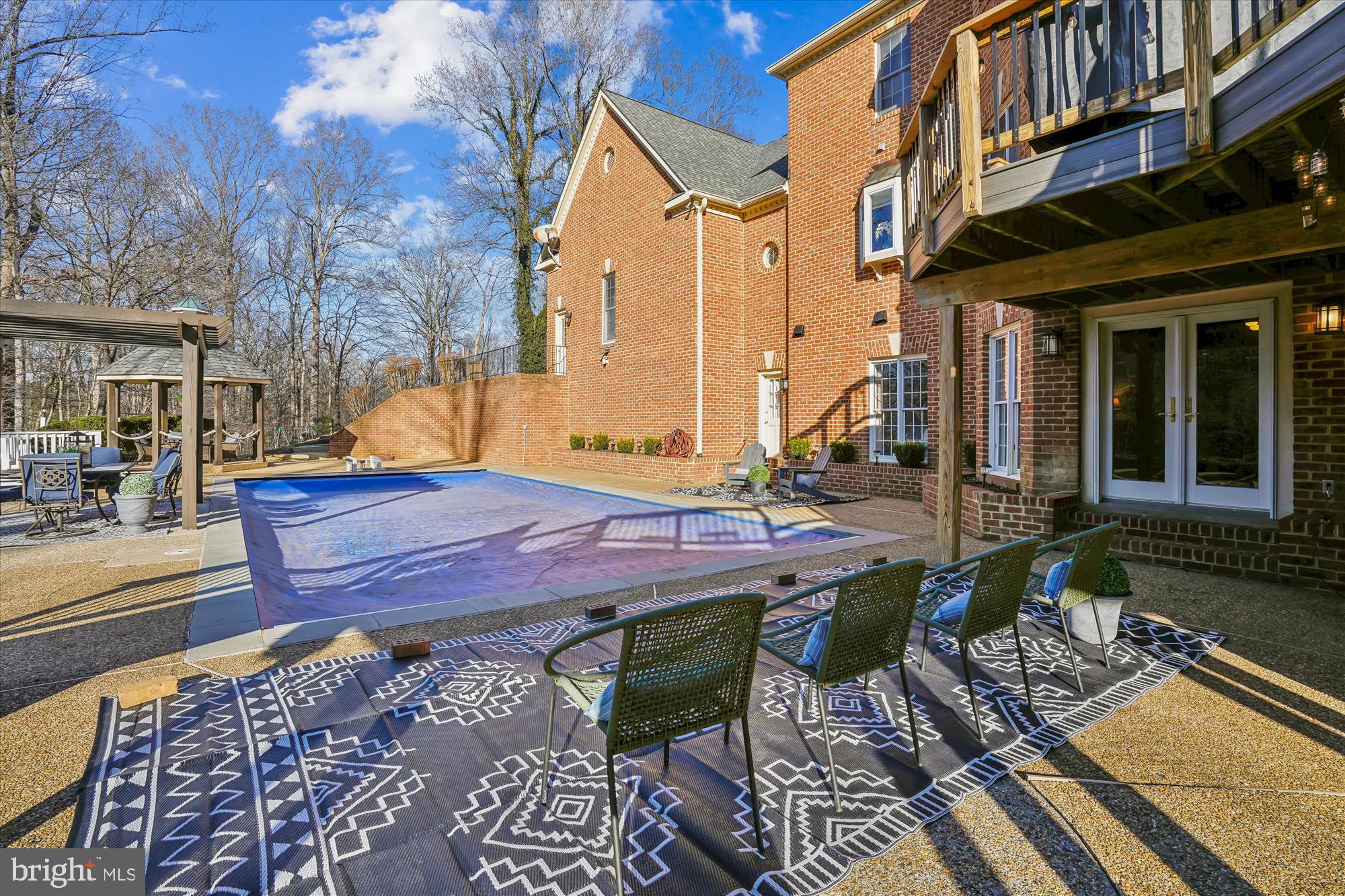 GLENCAIRN - Residential