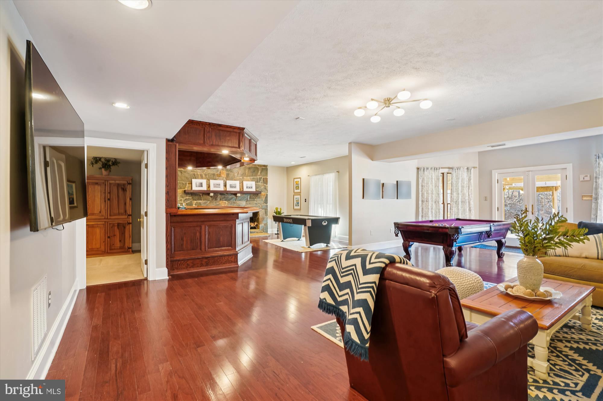 GLENCAIRN - Residential