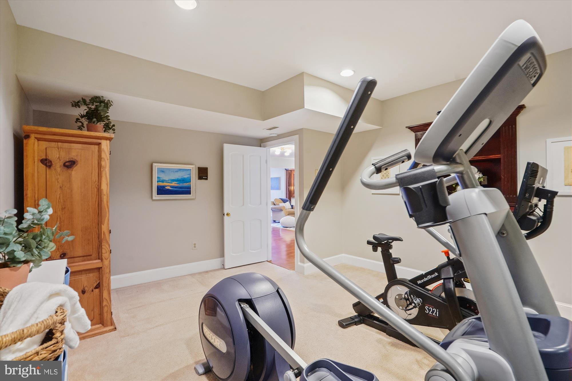 GLENCAIRN - Residential