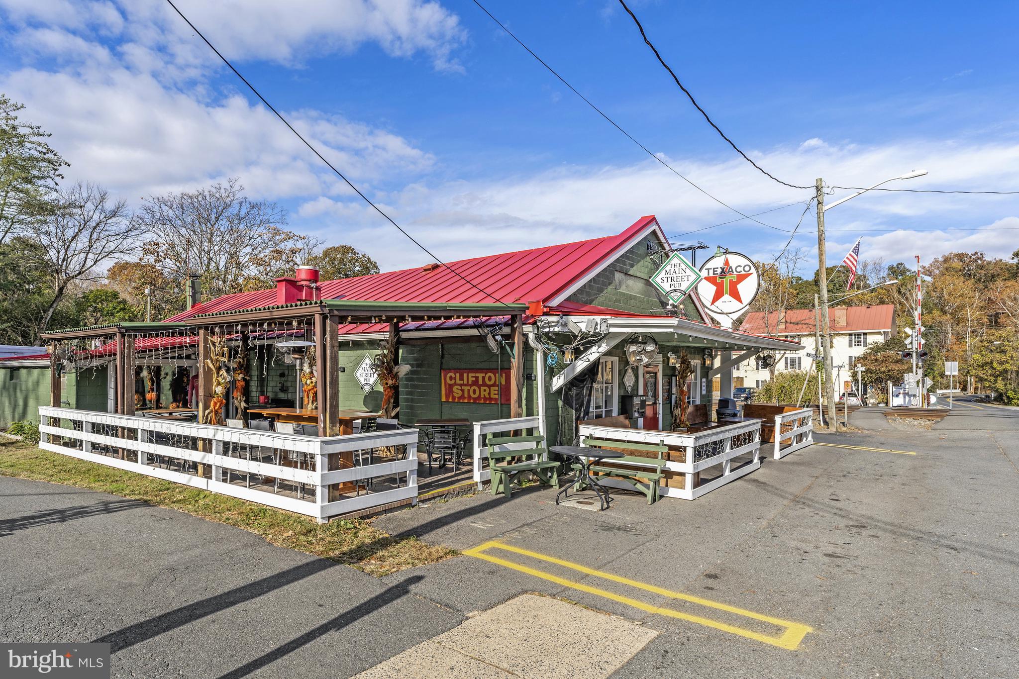 GLENCAIRN - Residential