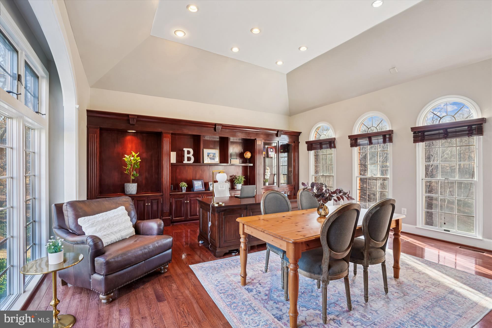 GLENCAIRN - Residential