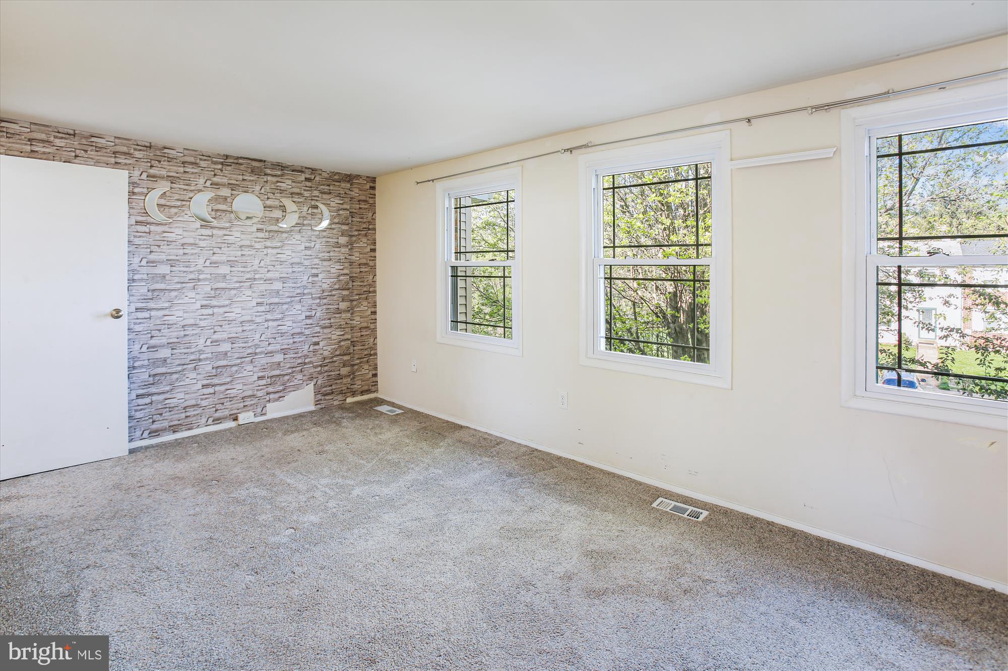 AMBER MEADOWS - Residential