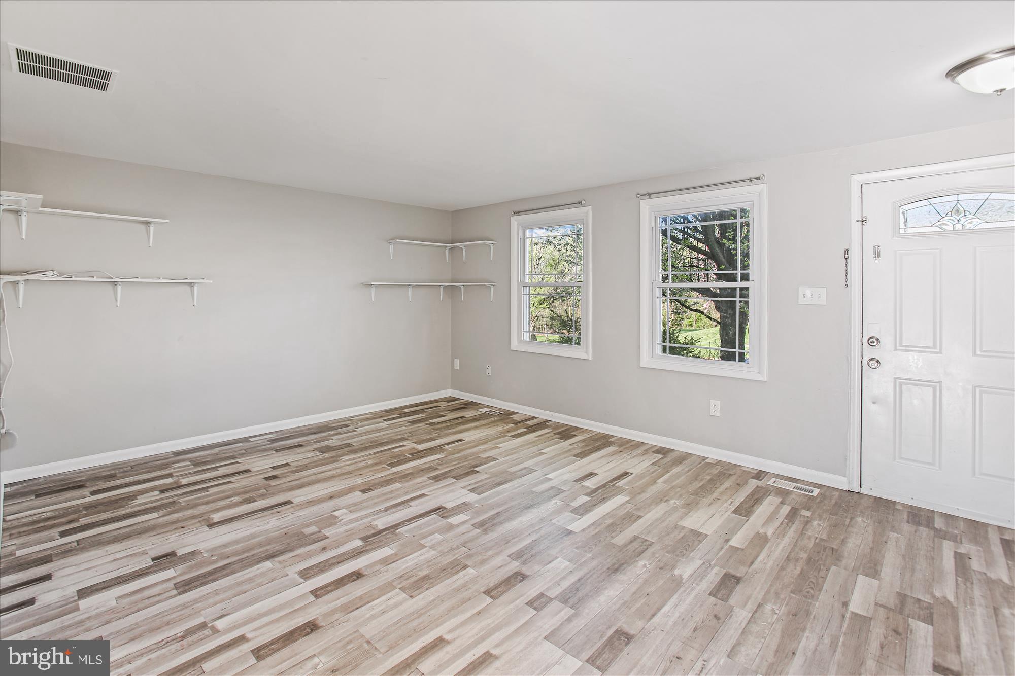 AMBER MEADOWS - Residential