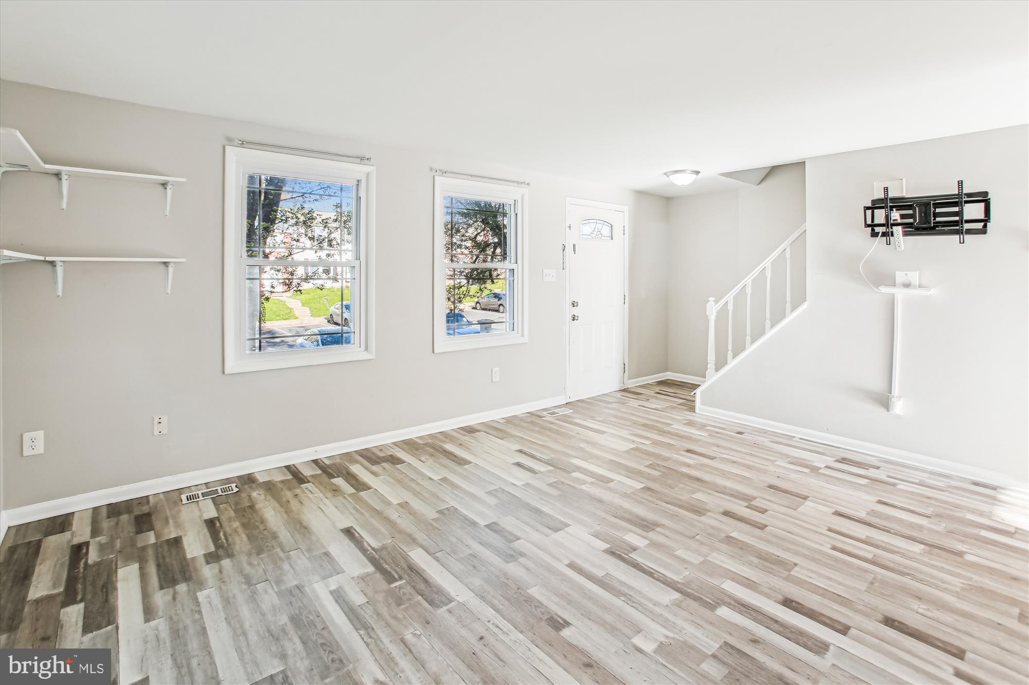 AMBER MEADOWS - Residential