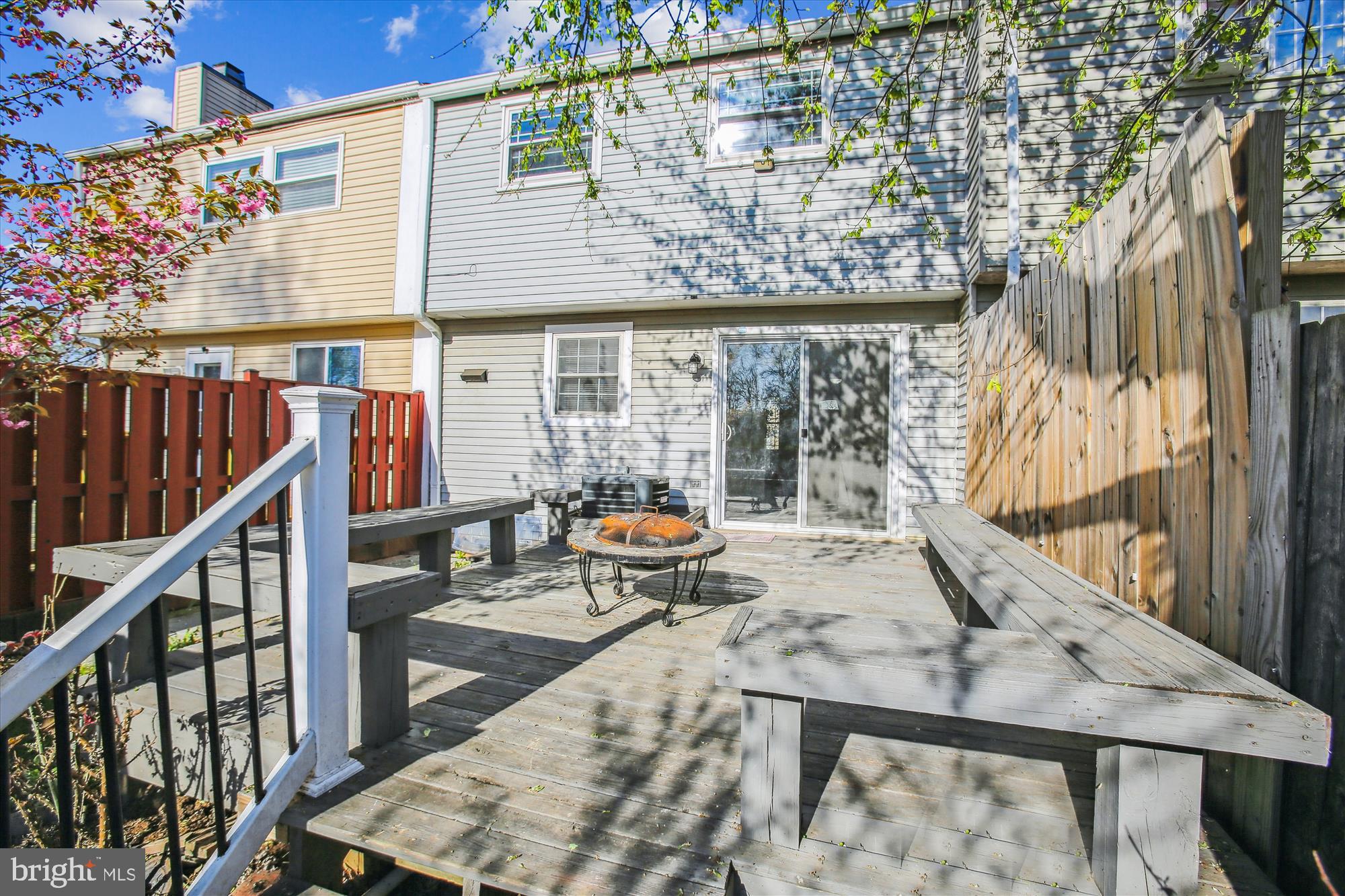 AMBER MEADOWS - Residential