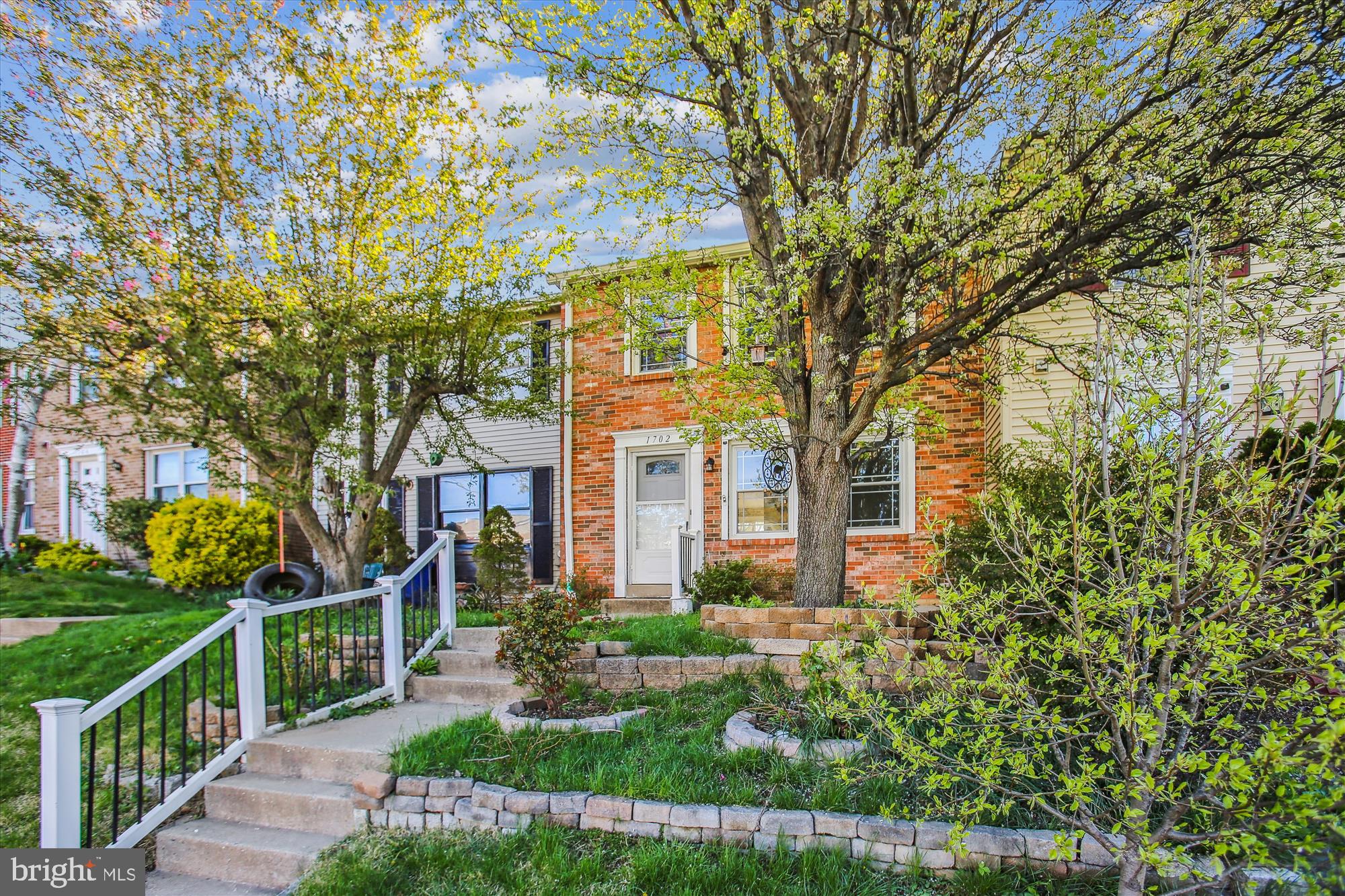 AMBER MEADOWS - Residential