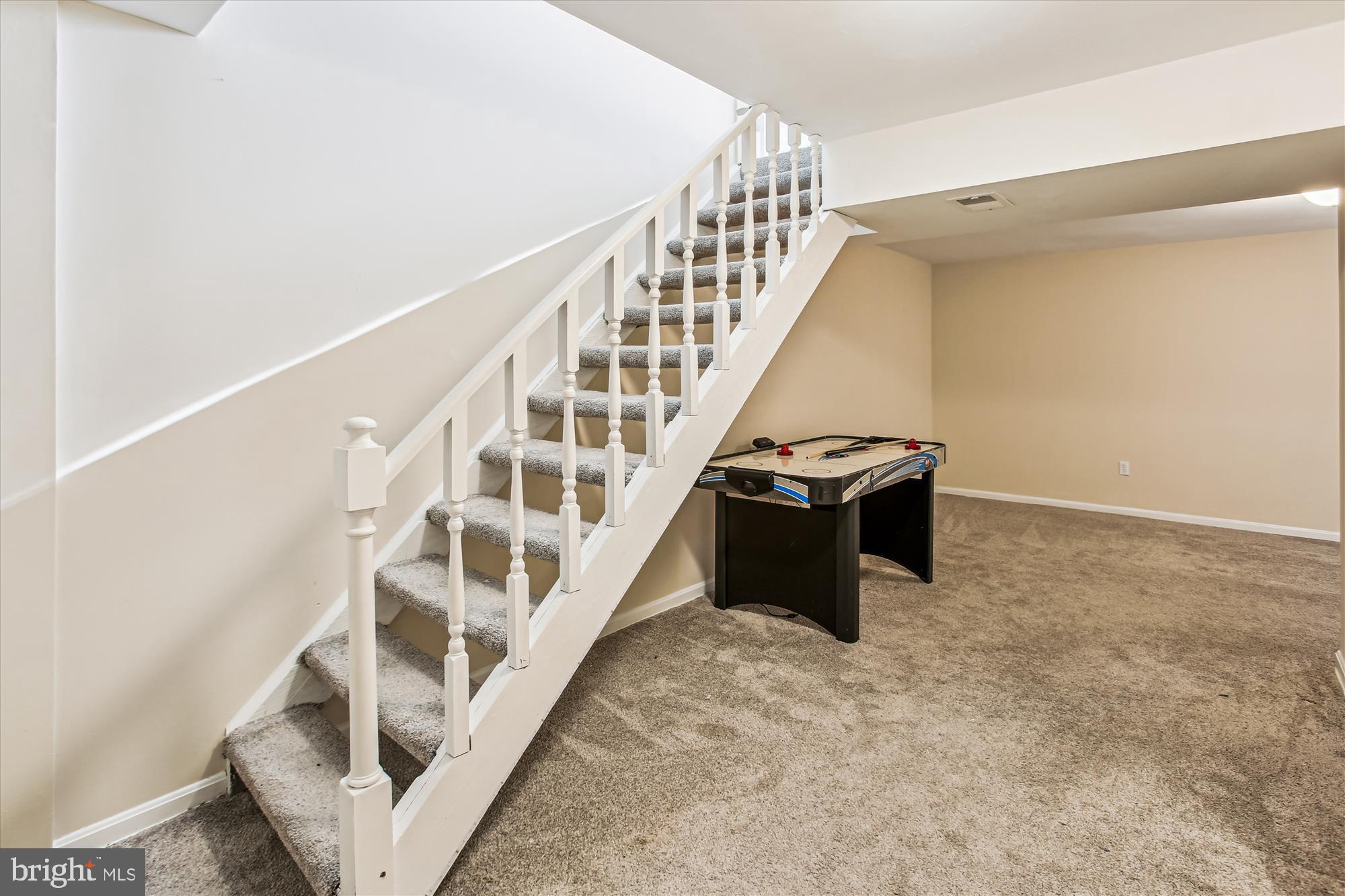 AMBER MEADOWS - Residential