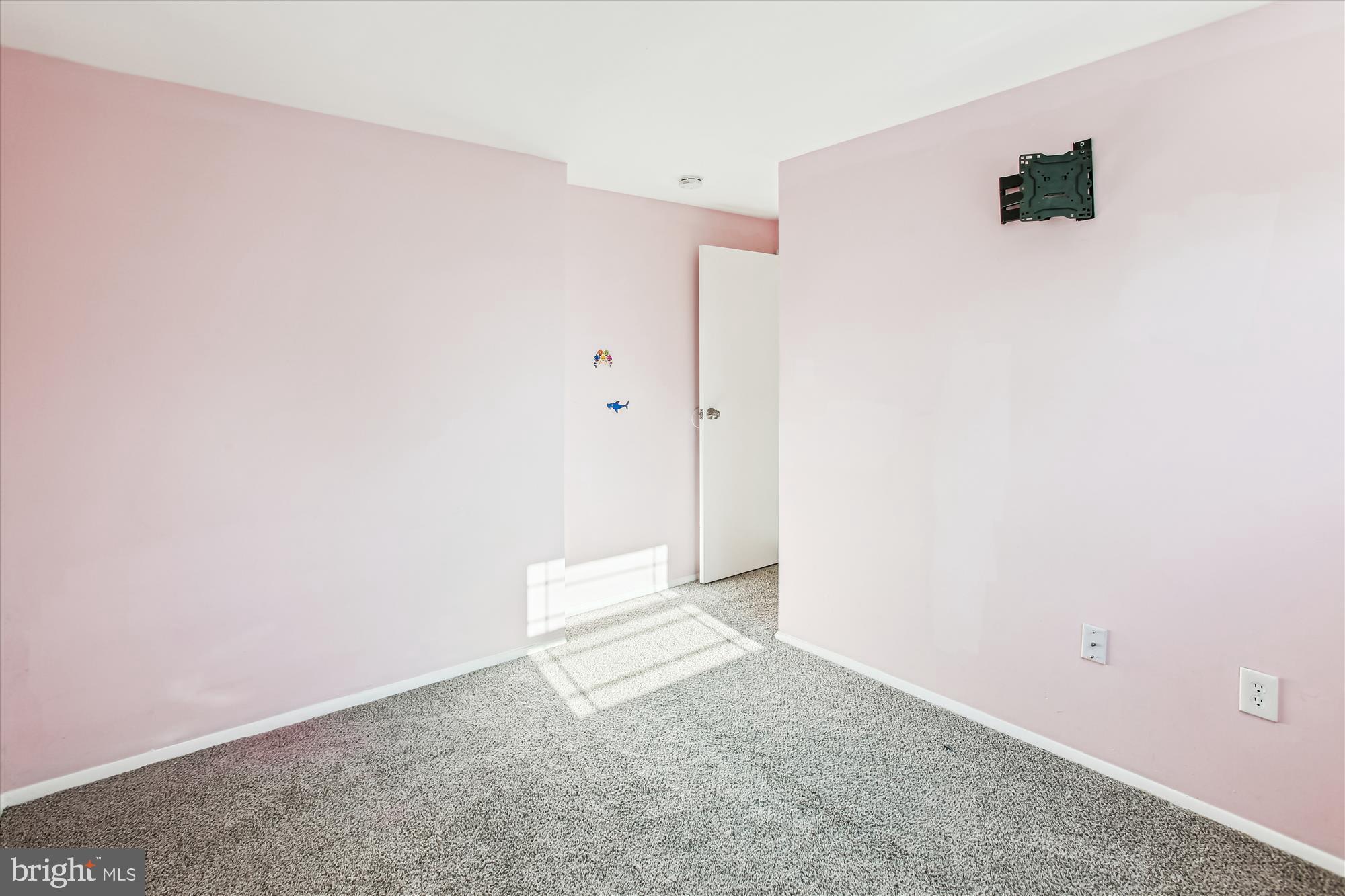 AMBER MEADOWS - Residential