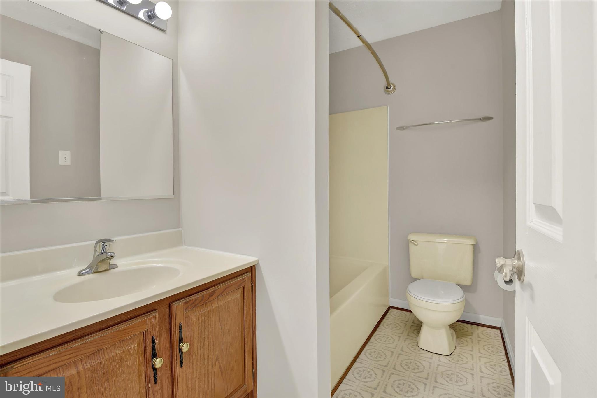 FURNACE HILLS - Residential Lease