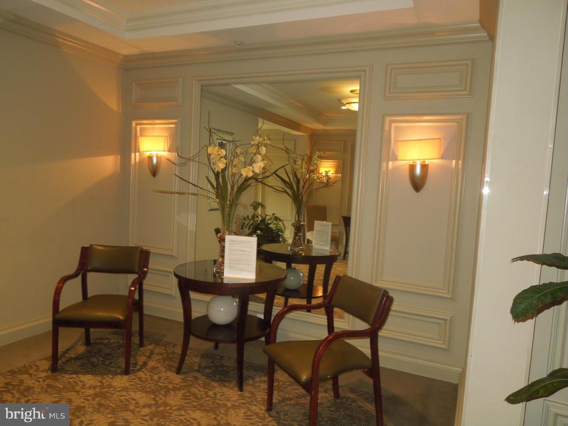 LAKELAND RIDGE - Residential Lease