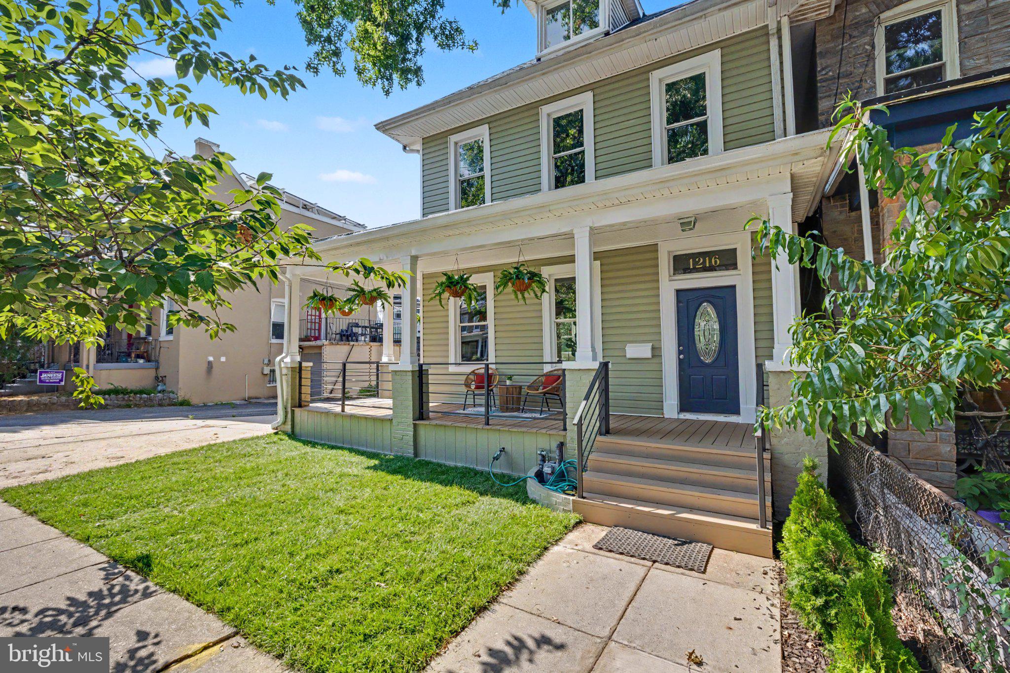 1216 SHEPHERD STREET NW