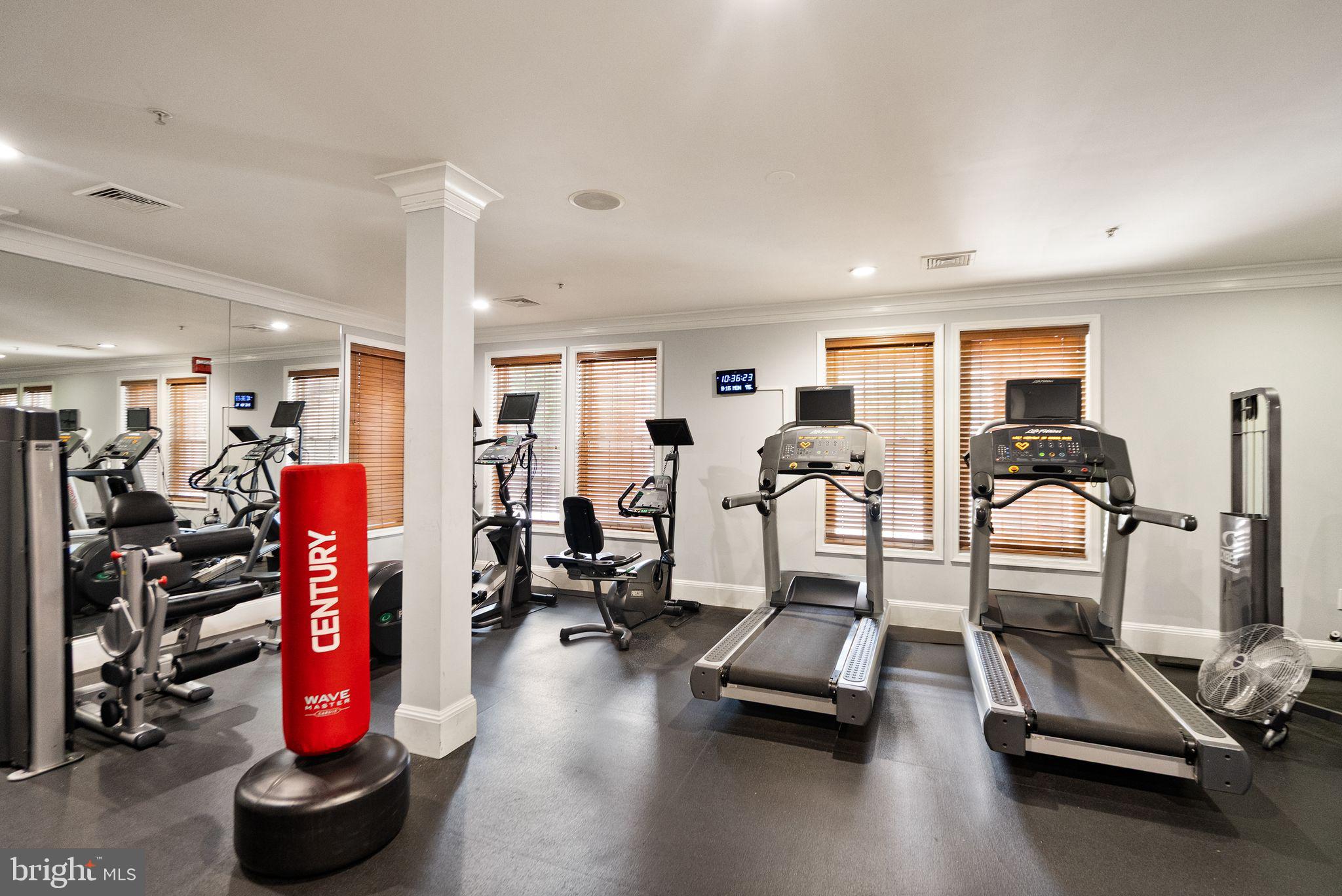 GROVE AT ARLINGTON - Residential