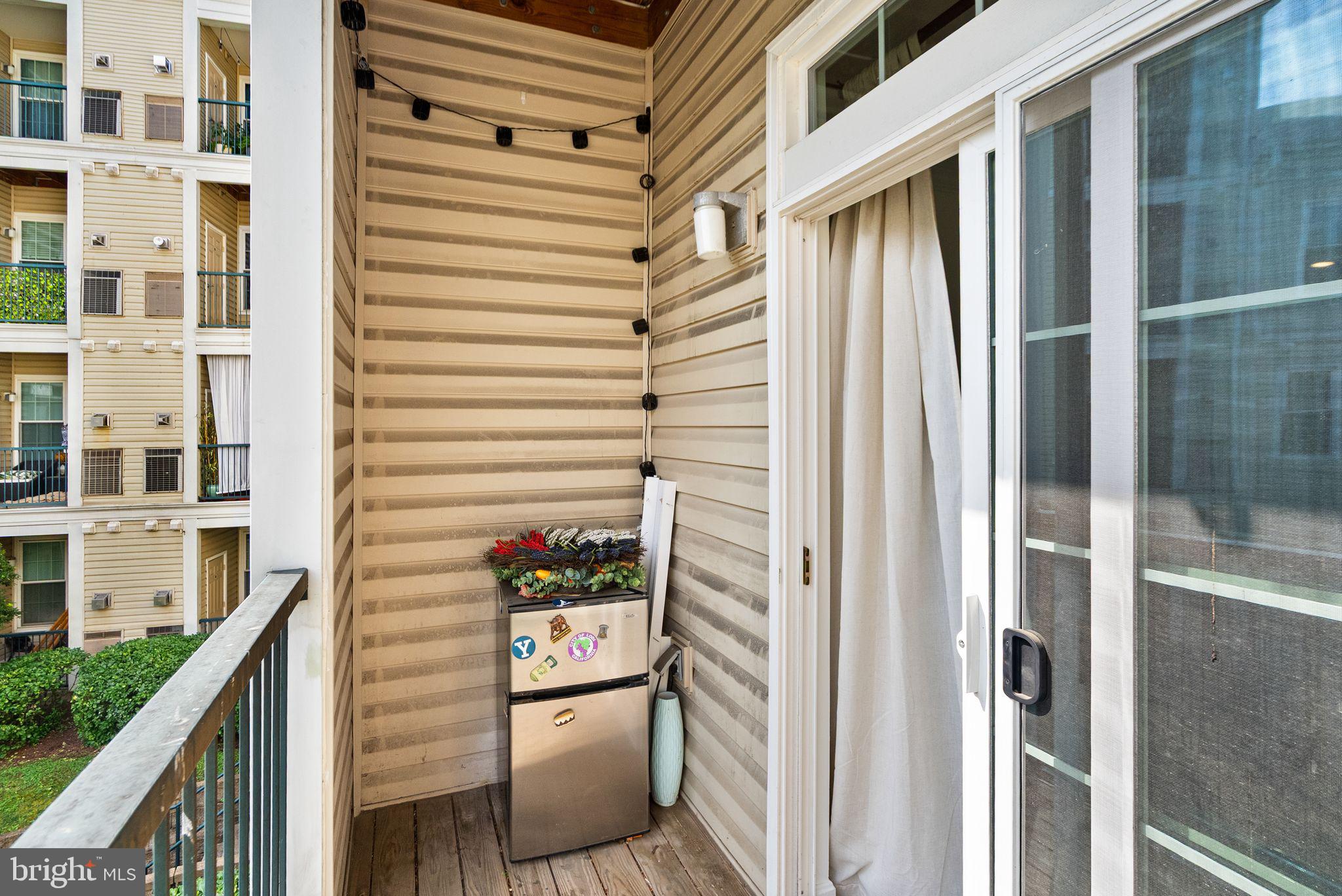 GROVE AT ARLINGTON - Residential