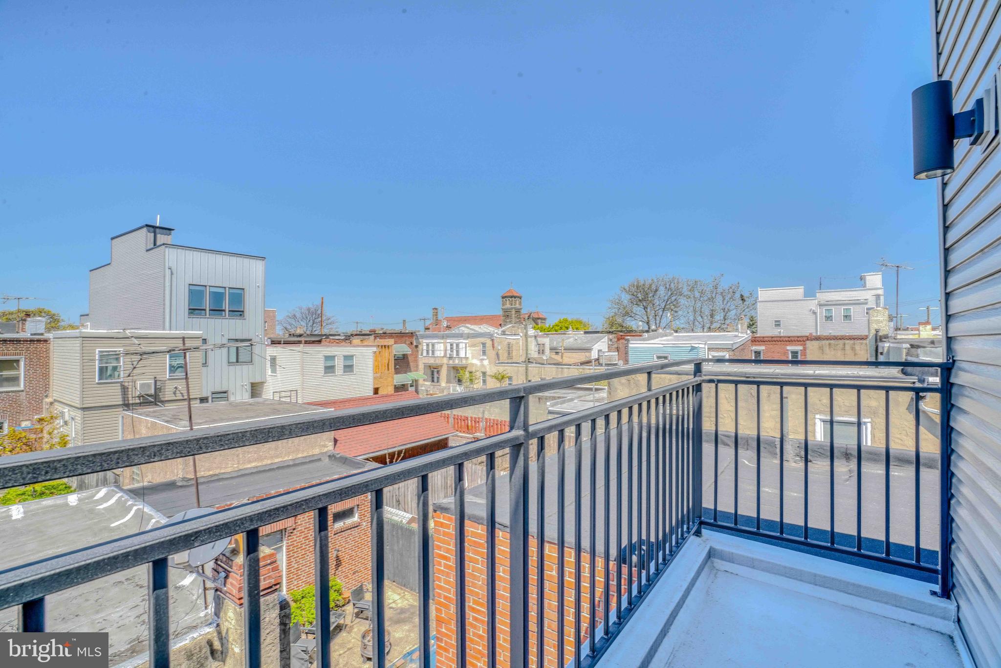 PORT RICHMOND - Residential
