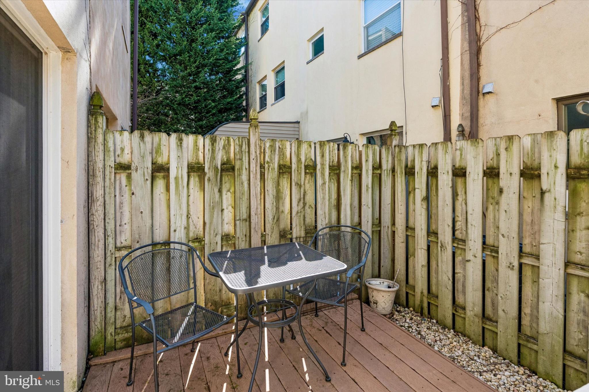 BELLA VISTA - Residential