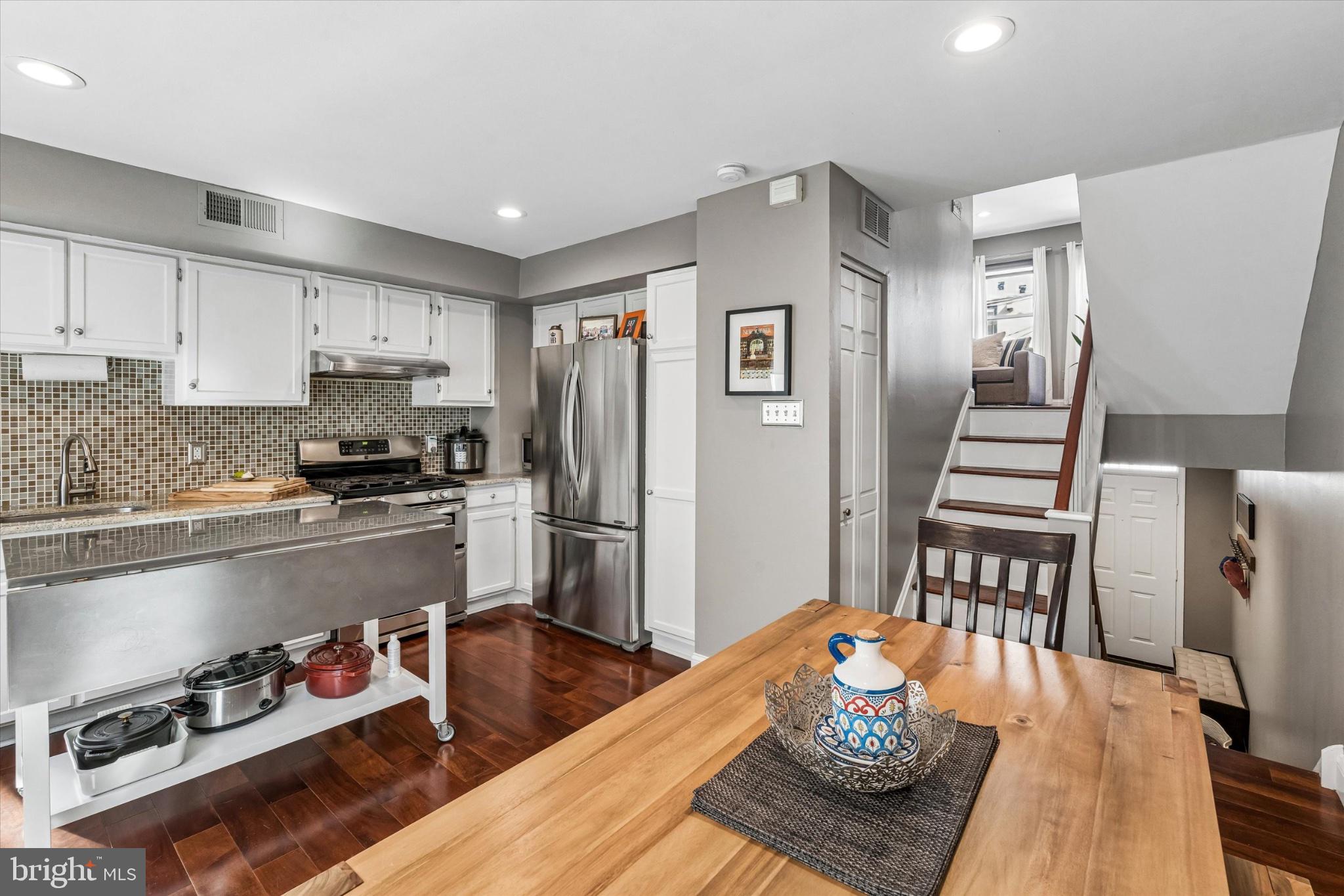 BELLA VISTA - Residential