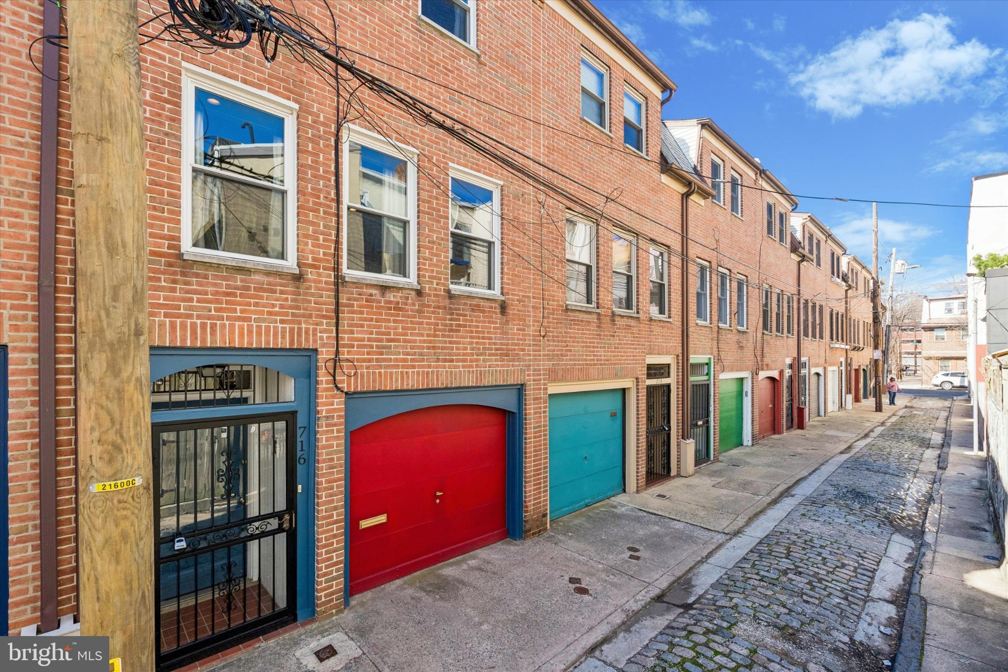 BELLA VISTA - Residential