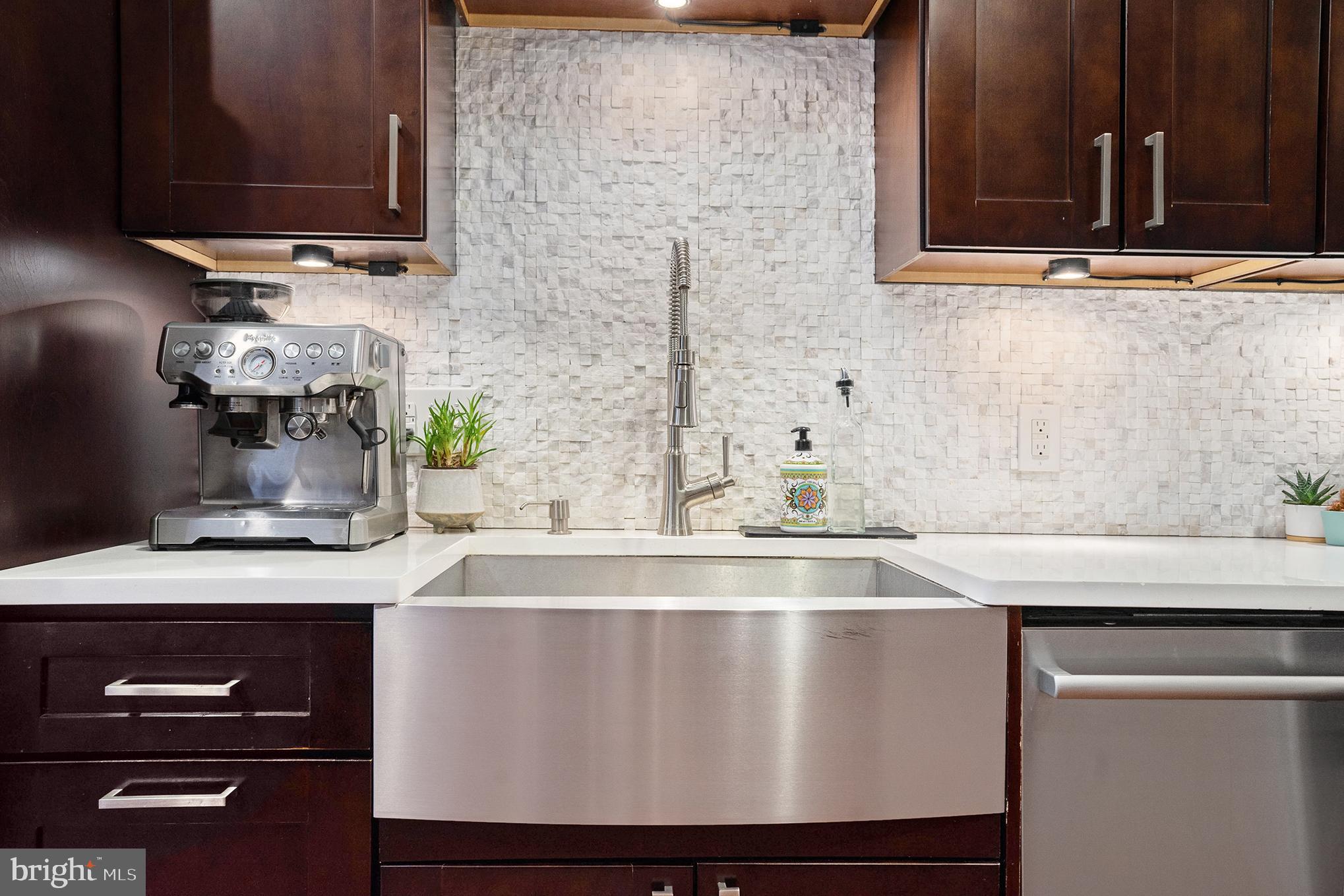 GRADUATE HOSPITAL - Residential