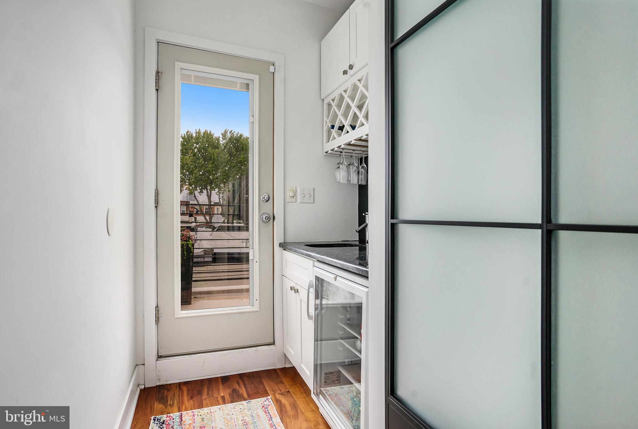 GRADUATE HOSPITAL - Residential